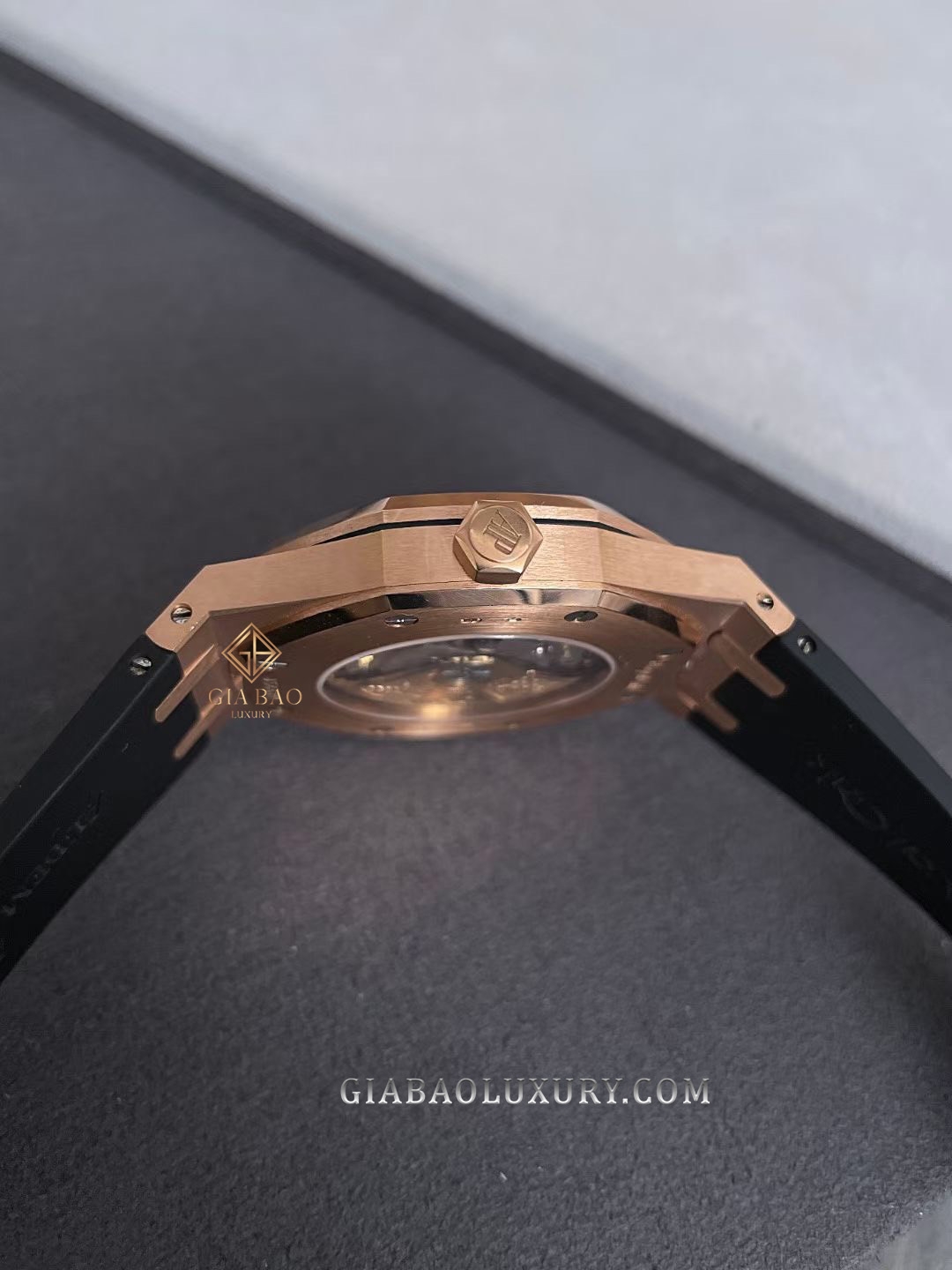 Đồng Hồ Audemars Piguet Royal Oak Selfwinding 15400OR.OO.D088CR.01
