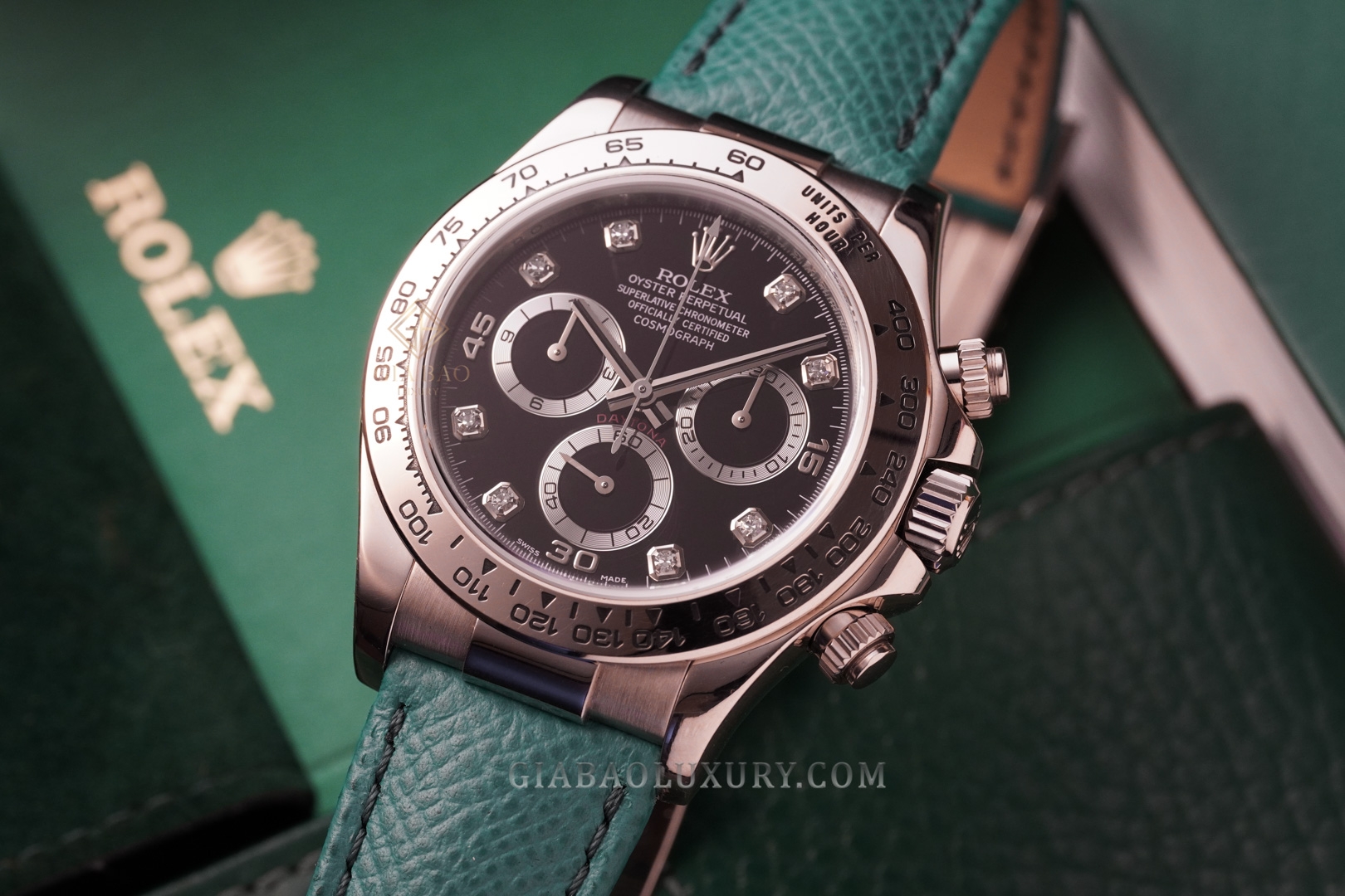 Đồng Hồ Rolex Cosmograph Daytona 116519G Mặt Số Đen Cọc Số Kim Cương