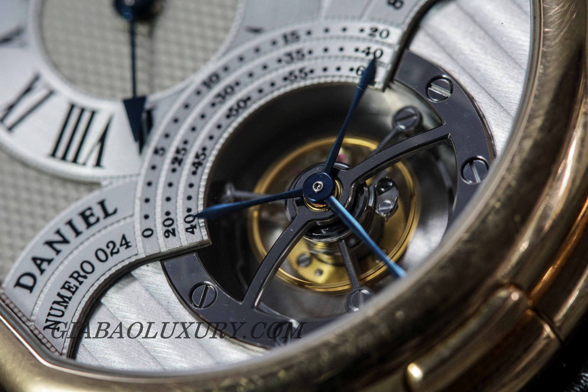 đồng hồ daniel roth tourbillon 8 days