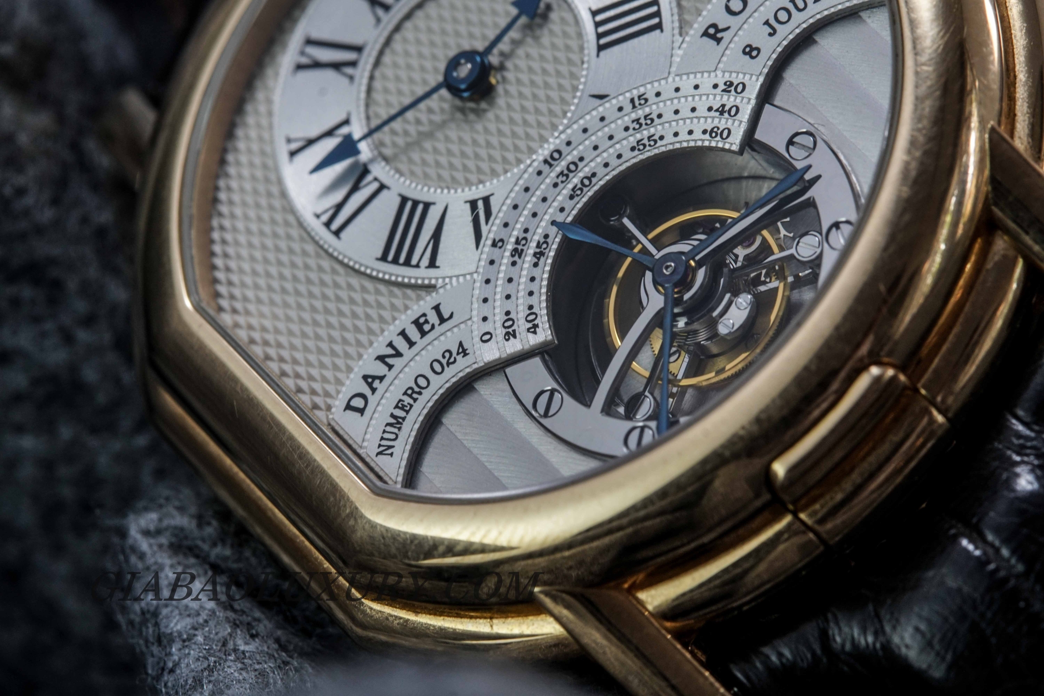 đồng hồ daniel roth tourbillon 8 days