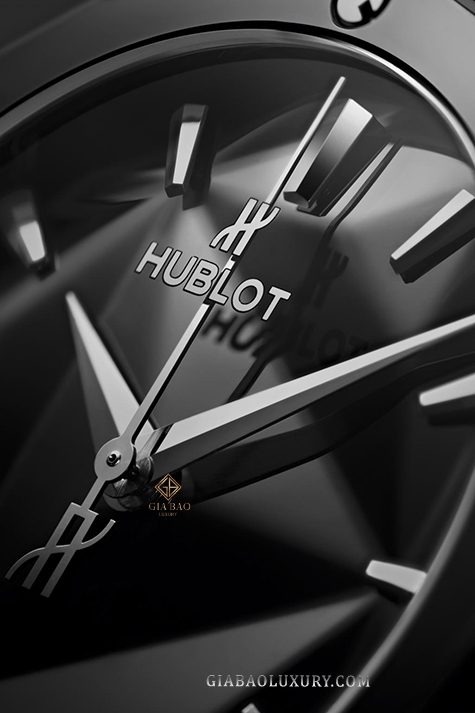 Đồng Hồ Hublot Classic Fusion Orlinski Black 550.CS.1800.RX.ORL21