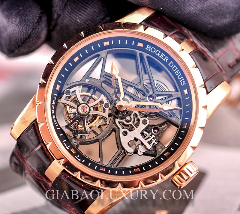 Đồng Hồ Roger Dubuis Excalibur Skeleton Flying Tourbillon RDDBEX0392