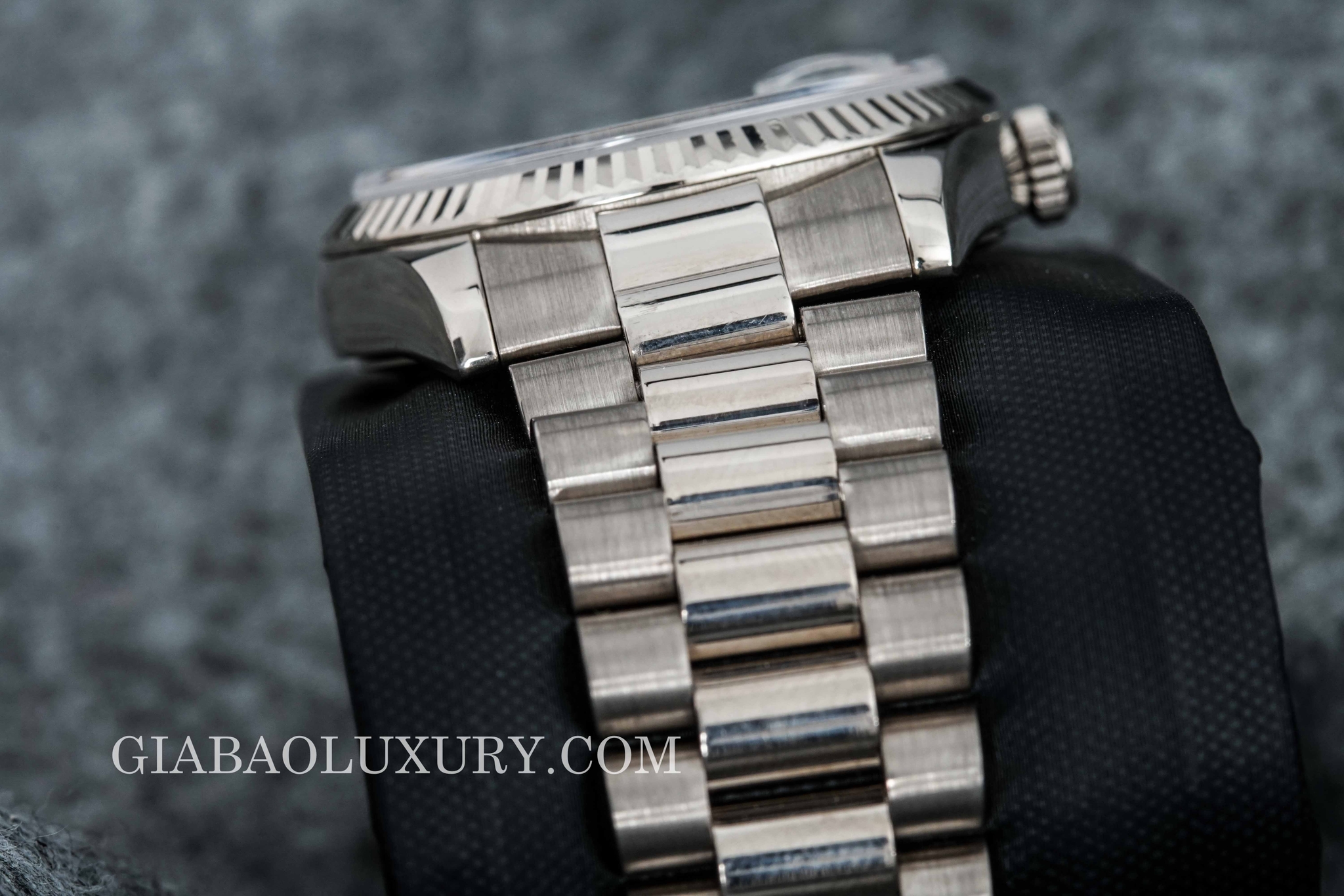 đồng hồ rolex day date 118209