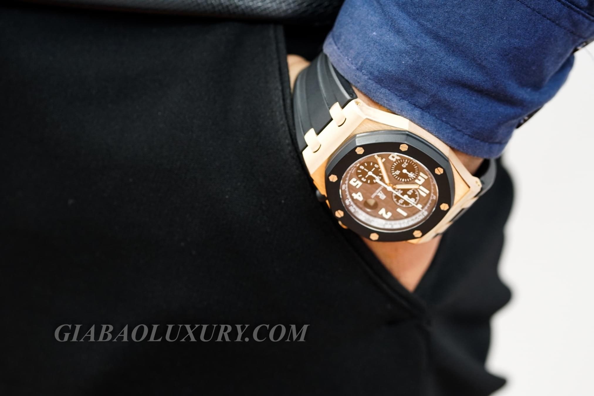 ĐỒNG HỒ AUDEMARS PIGUET ROYAL OAK OFFSHORE