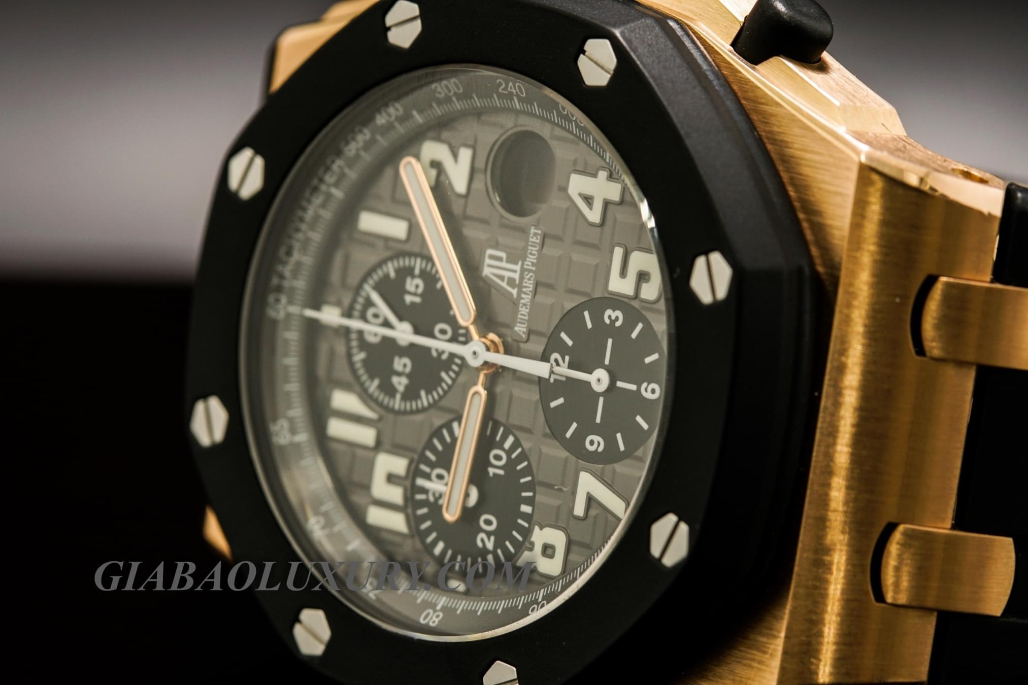 ĐỒNG HỒ AUDEMARS PIGUET ROYAL OAK OFFSHORE