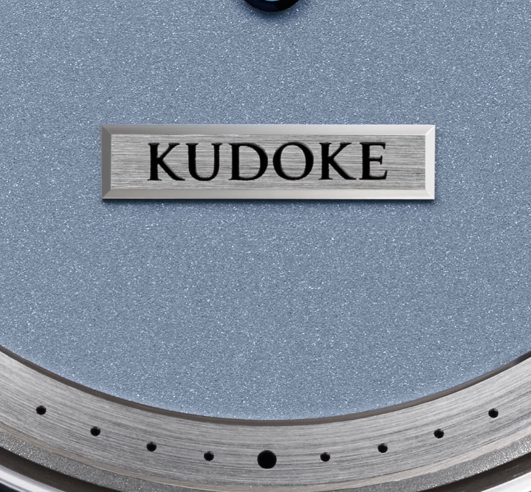 Đồng hồ đeo tay KUDOKE 3, máy lên dây cót tay cơ bản, mặt số Sky blue, vỏ thép không gỉ, size 39mm, dây da tổng hợp size M, hàng mới 100%