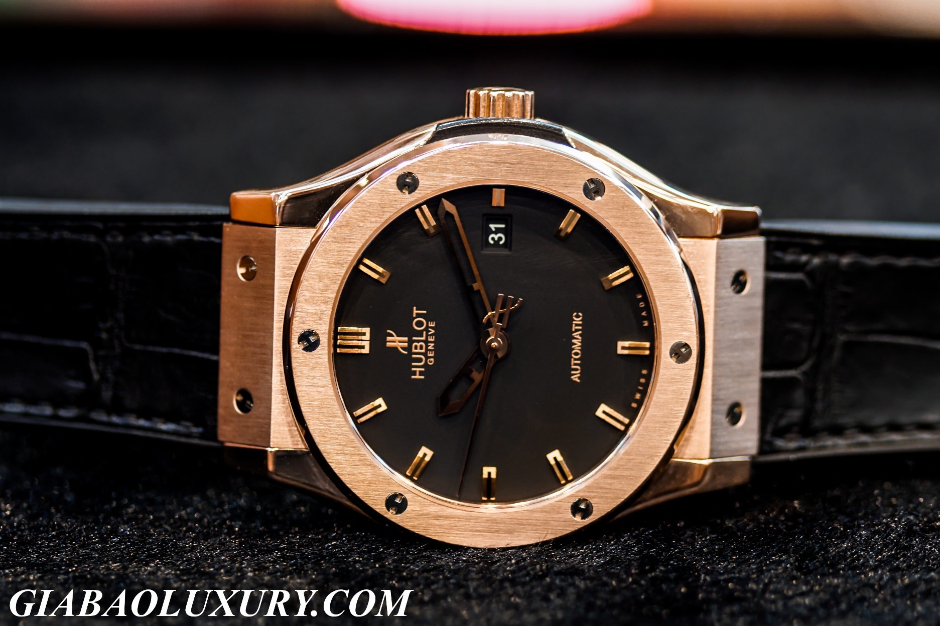 HUBLOT FUSION CLASSIC 18K KING GOLD