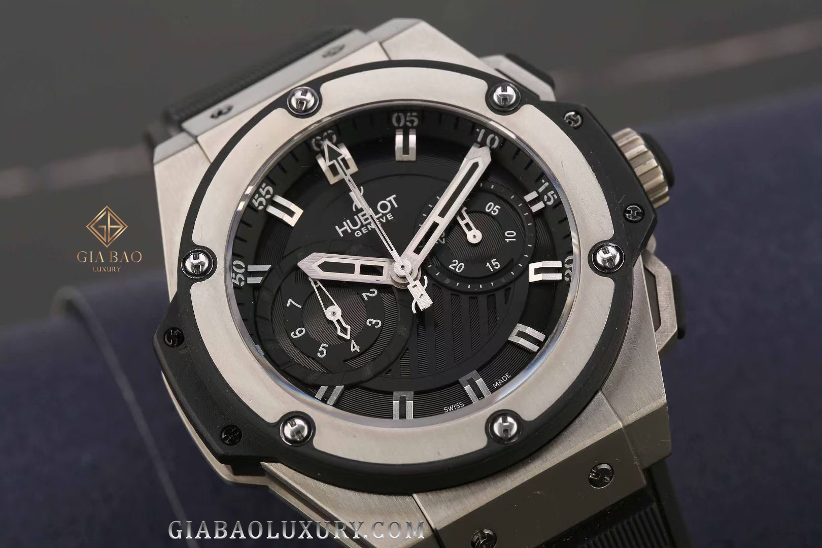 Đồng Hồ Hublot Big Bang King Power 715.ZX.1127.RX