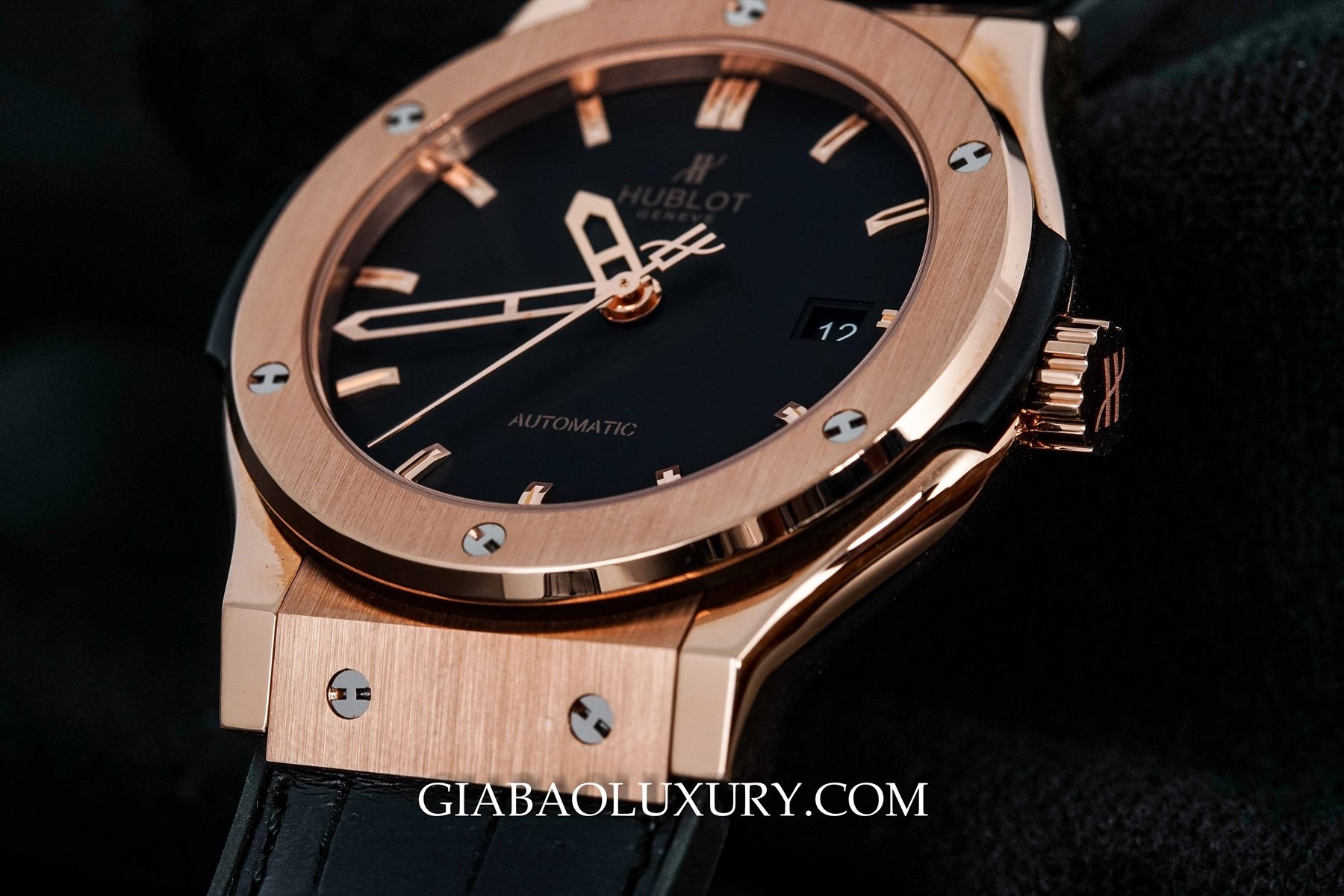 đồng hồ Hublot Classic Fussion