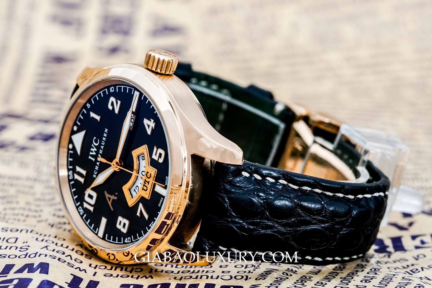 IWC UTC Edition Antoine De Saint Exupery phiên bản giới hạn đặc biệt.