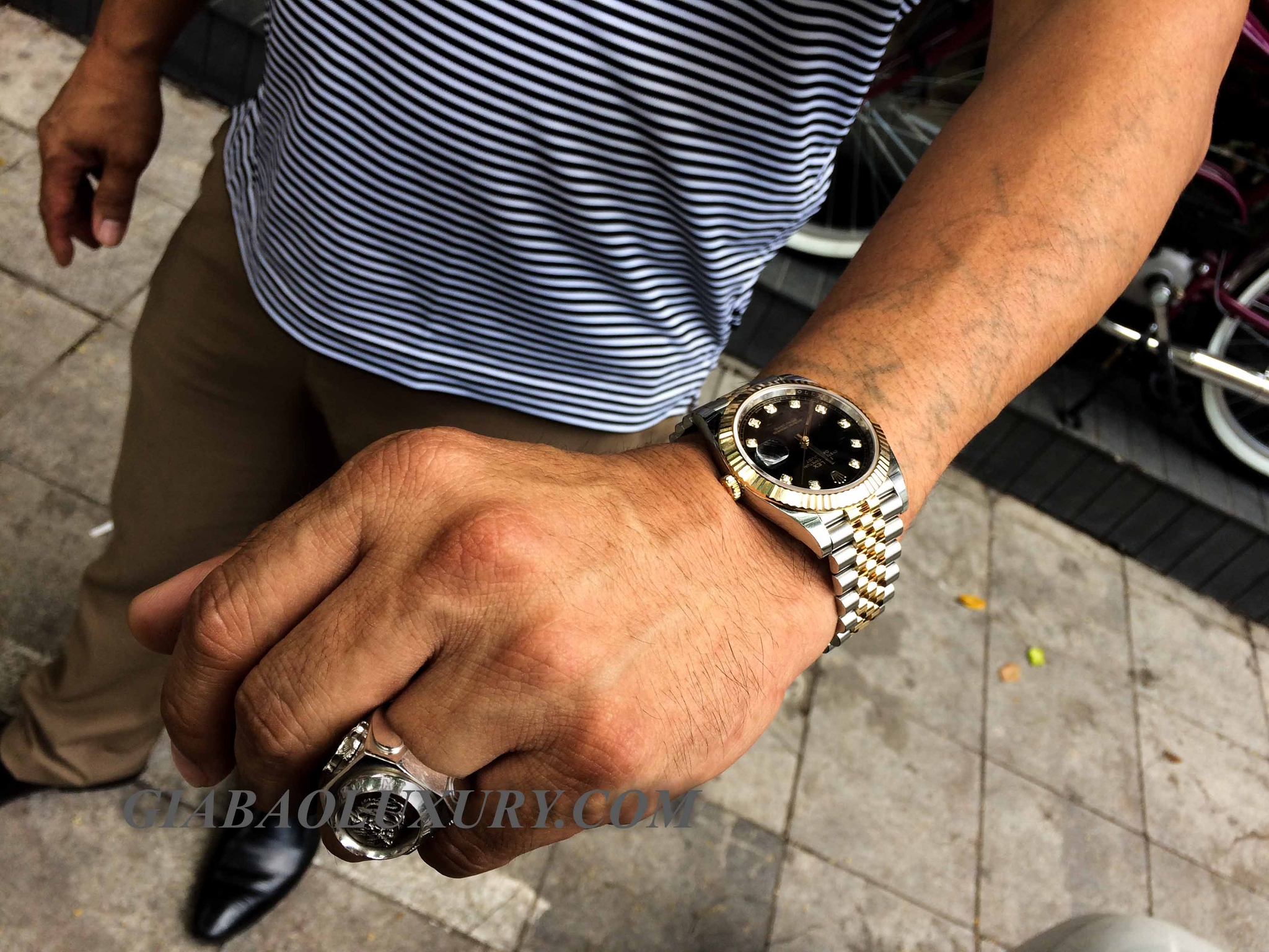 ĐỒNG HỒ ROLEX OYSTER PERPETUAL DATEJUST 126333