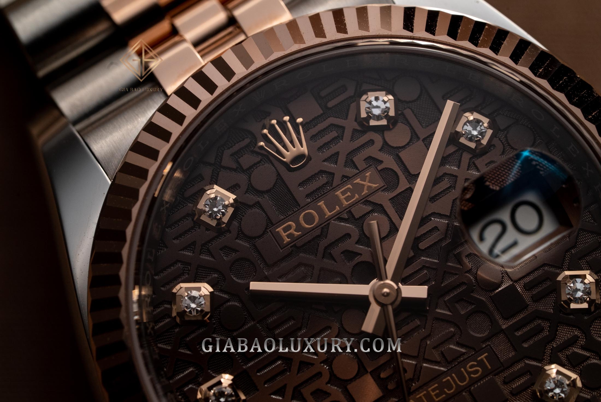 Đồng Hồ Rolex Datejust 36 126231 Mặt Số Vi Tính Chocolate