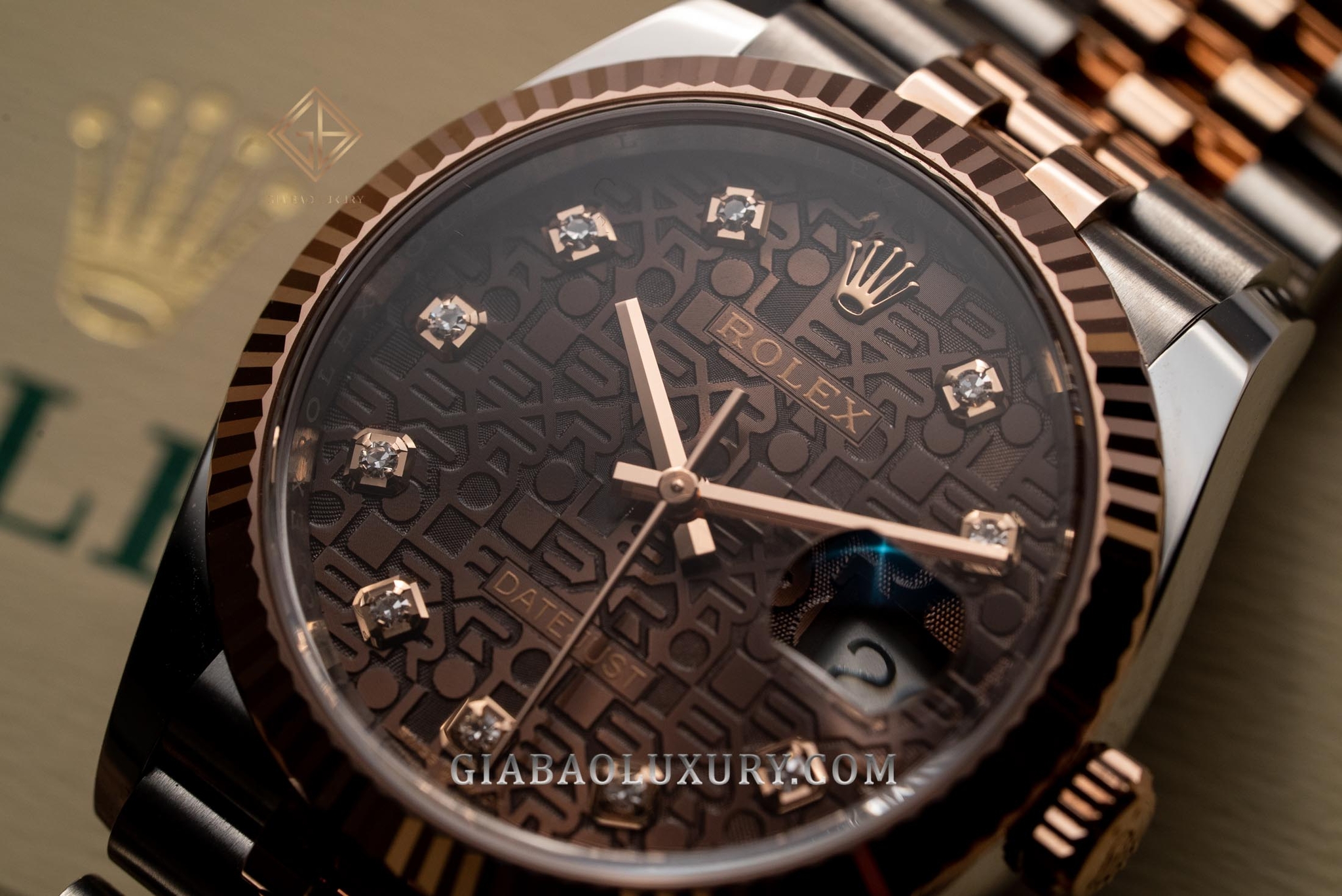 Đồng Hồ Rolex Datejust 36 126231 Mặt Số Vi Tính Chocolate