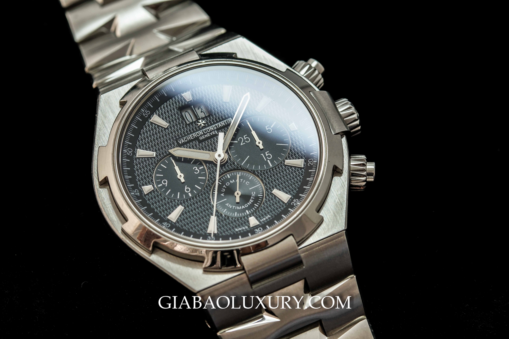 Đồng Hồ Vacheron Constantin Overseas Chronograph 49150/B01A-9097