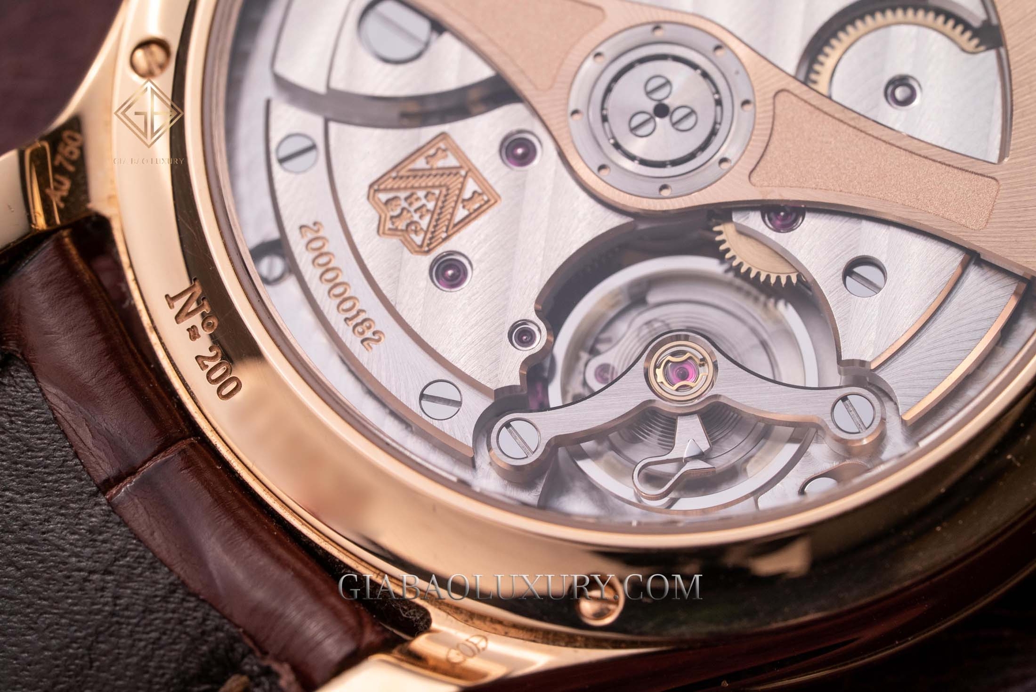 Đồng hồ H. Moser & Cie. Endeavour Centre Seconds 1343-0105