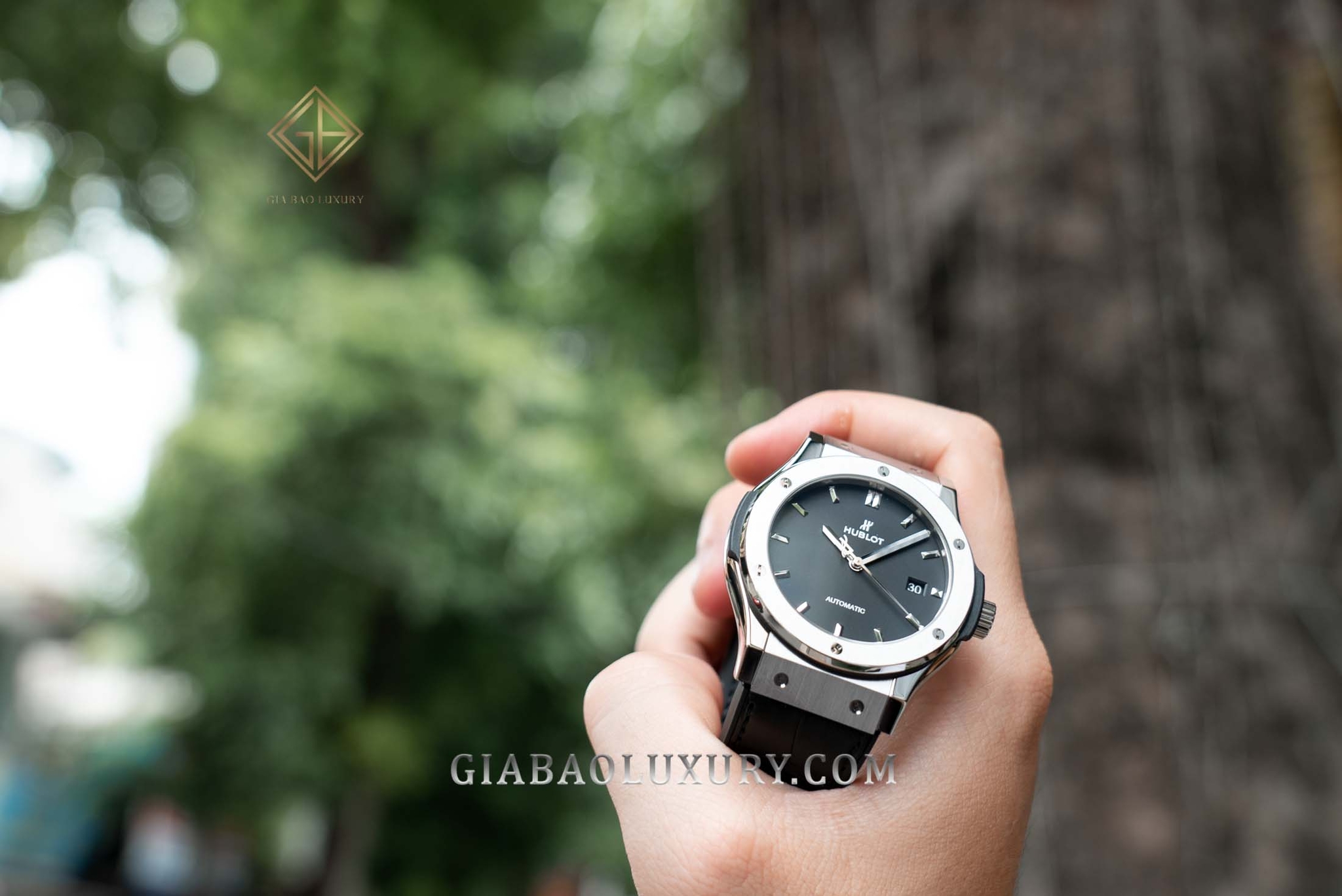 Đồng hồ Hublot Classic Fusion Titanium ref. 542.NX.1171.RX