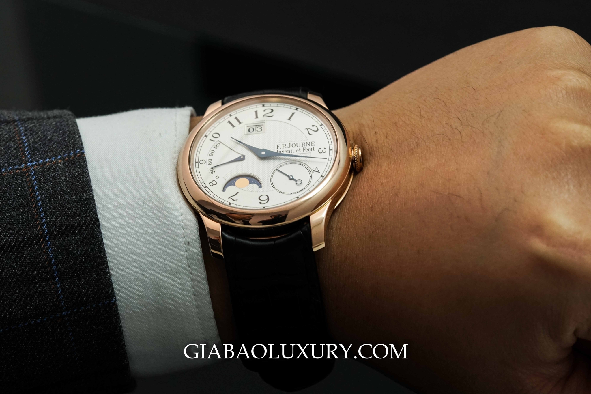 Review đồng hồ F.P. Journe Octa Lune