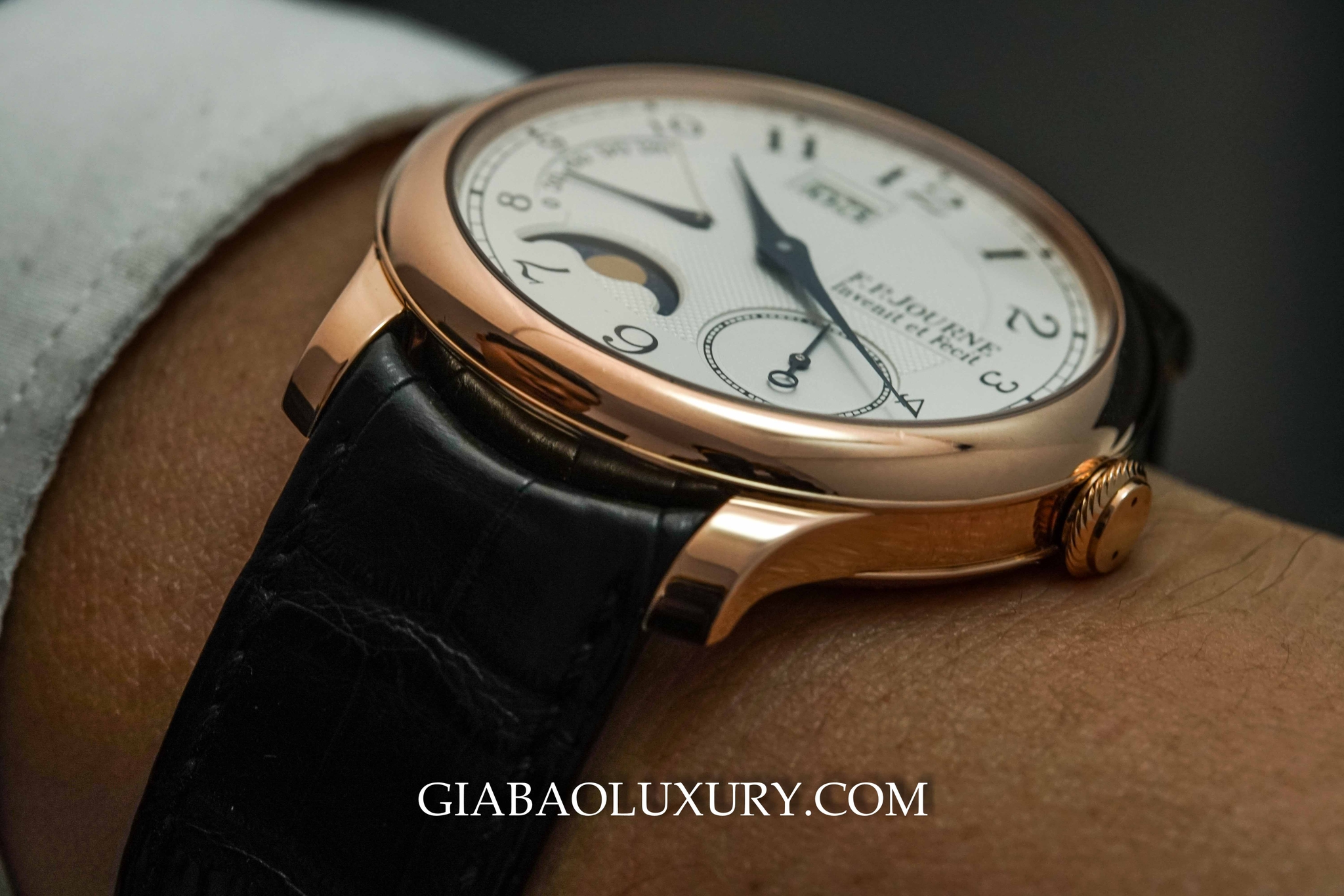 Review đồng hồ F.P. Journe Octa Lune