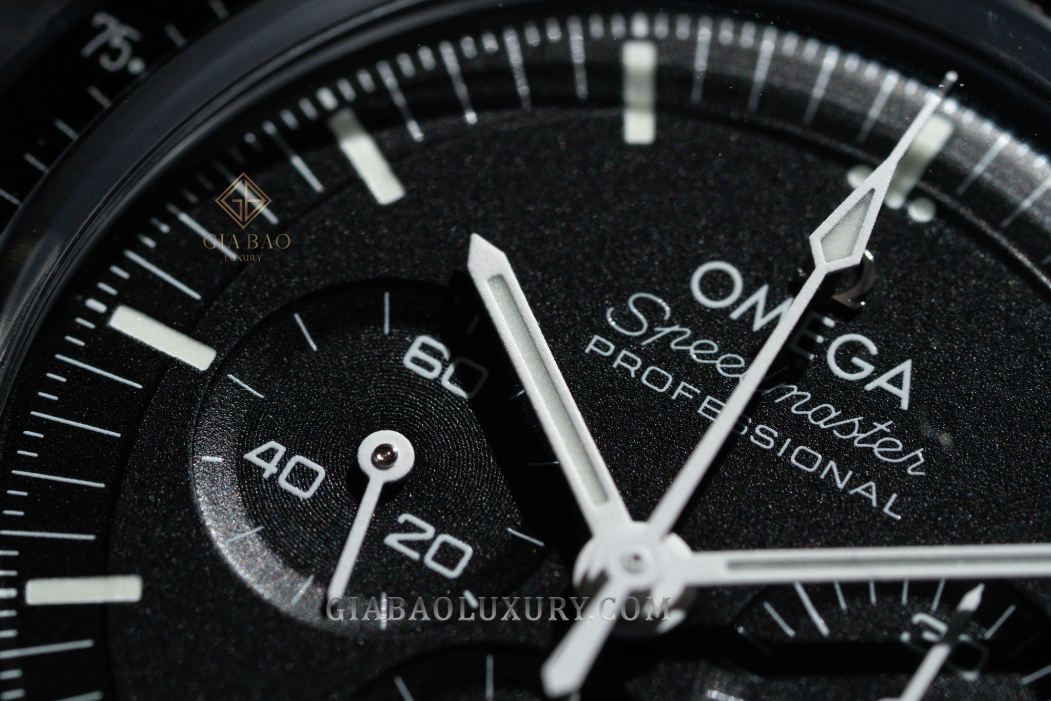 Đồng Hồ Omega Speedmaster Professional 310.32.42.50.01.002