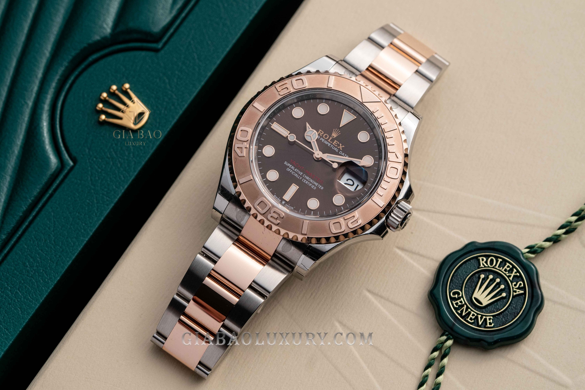 Đồng Hồ Rolex Yacht-Master 126621 Mặt Số Chocolate