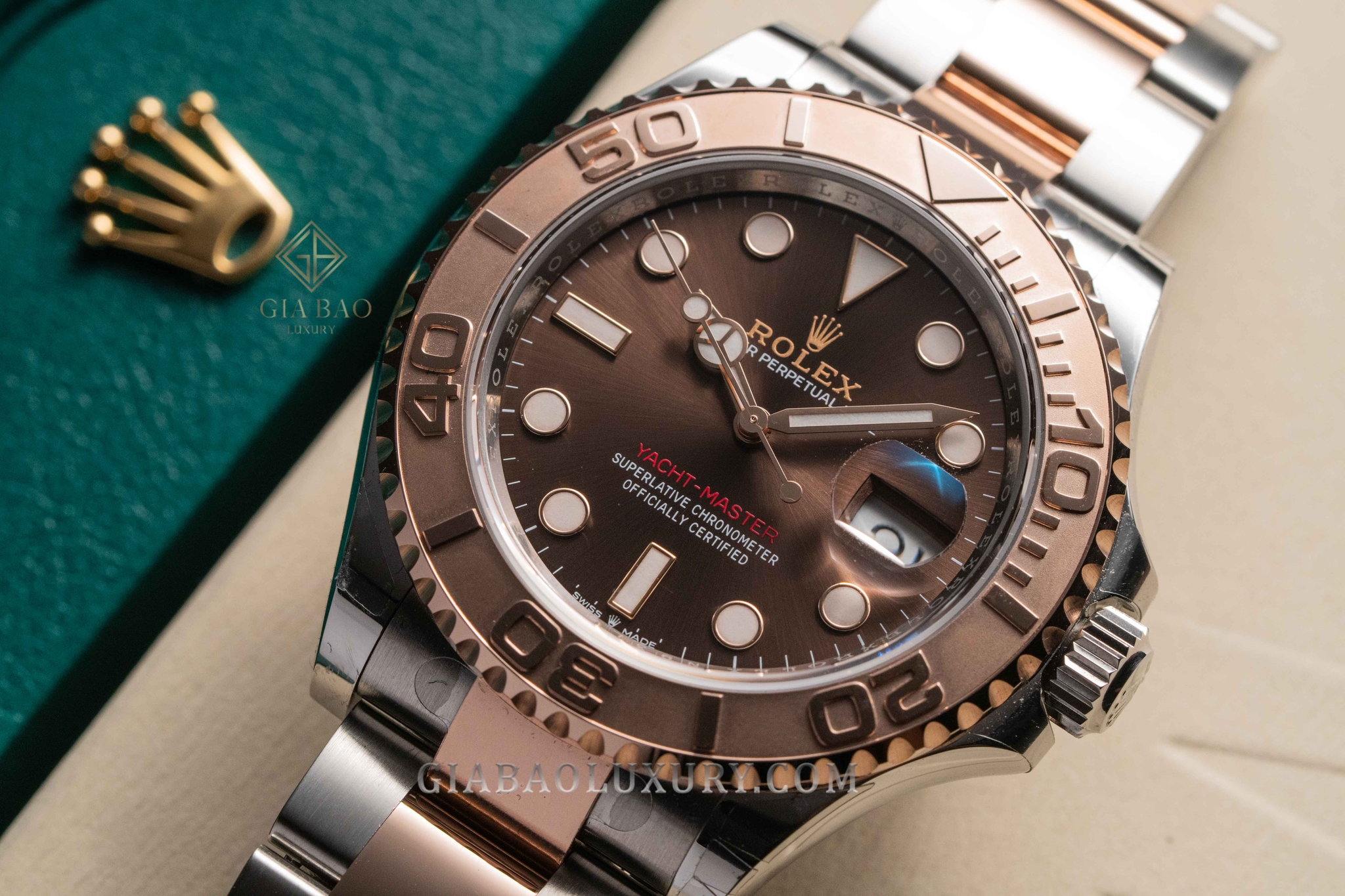 Đồng Hồ Rolex Yacht-Master 126621 Mặt Số Chocolate