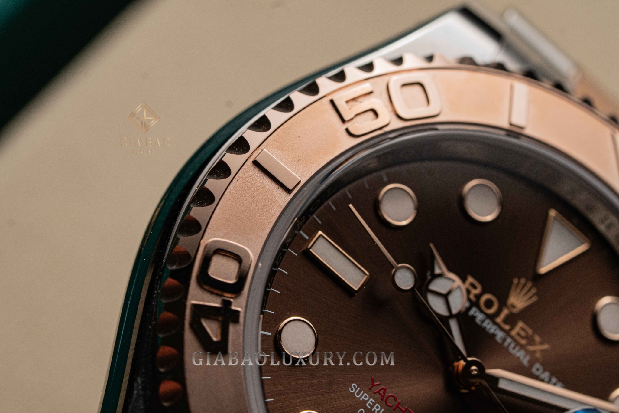 Đồng Hồ Rolex Yacht-Master 126621 Mặt Số Chocolate