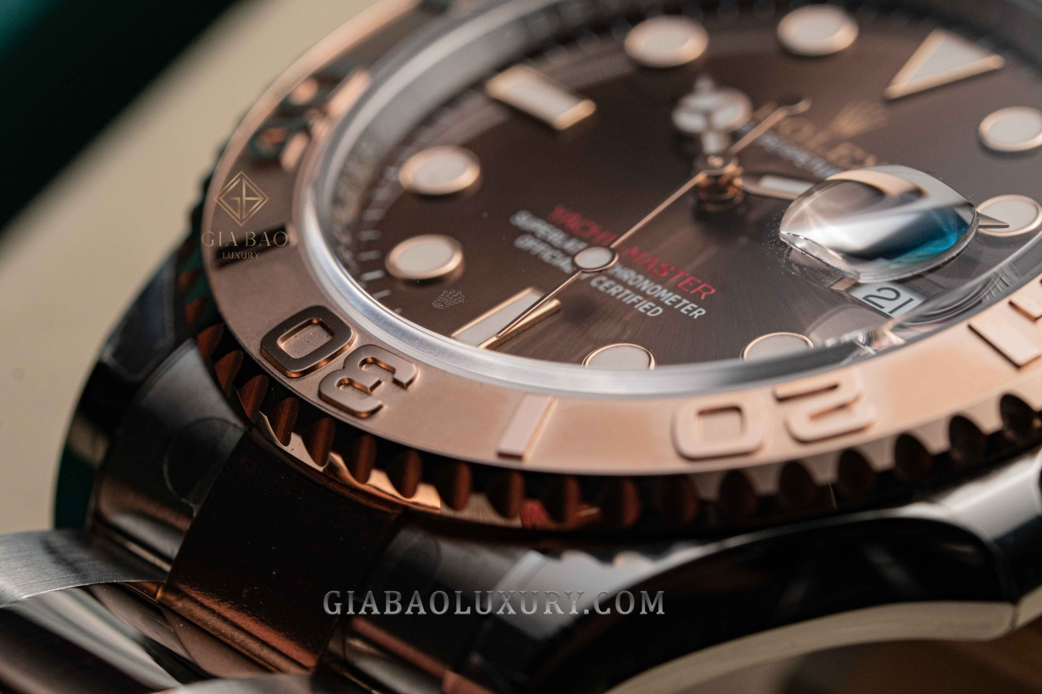 Đồng Hồ Rolex Yacht-Master 126621 Mặt Số Chocolate