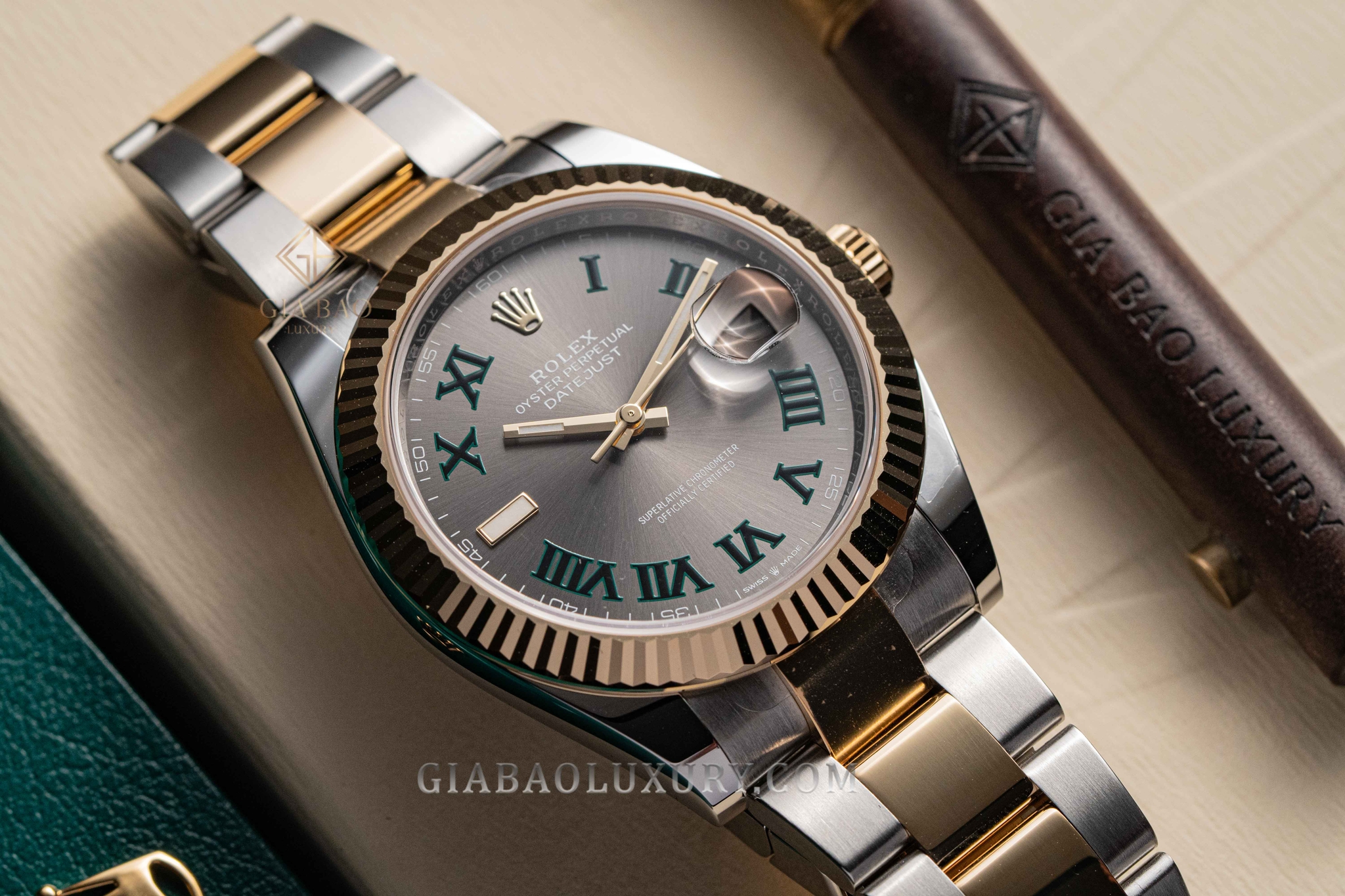 Đồng Hồ Rolex Datejust 41 126333 Mặt Số Xám Cọc Số La Mã Dây Đeo Oyster