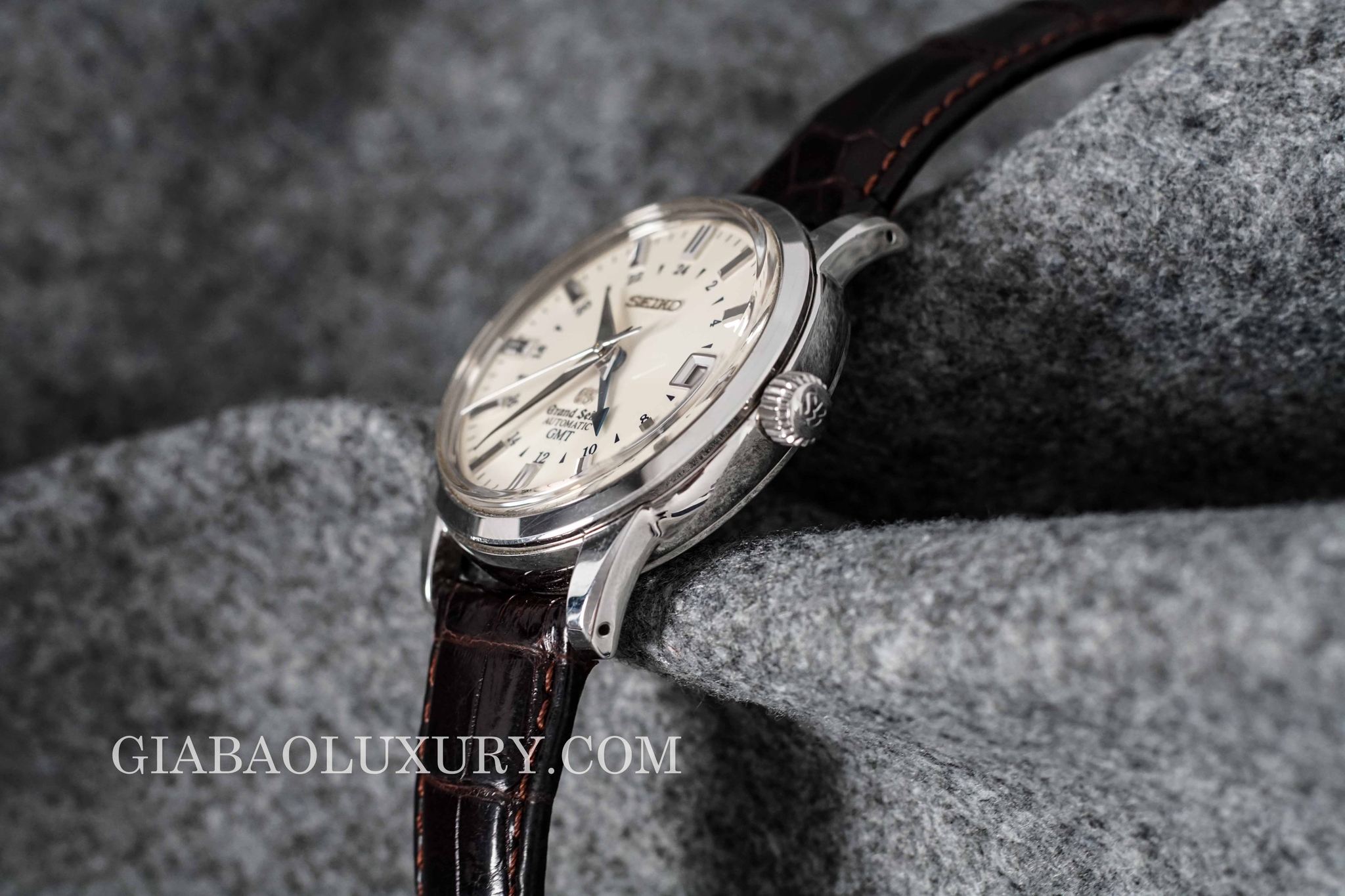 ĐỒNG HỒ GRAND SEIKO GMT