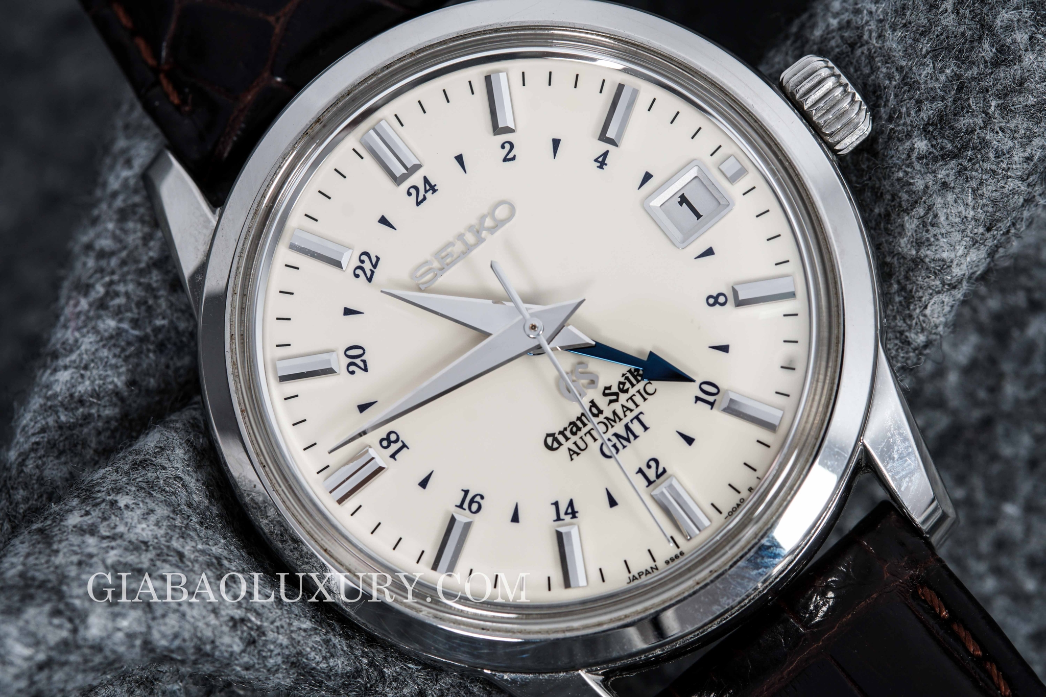 ĐỒNG HỒ GRAND SEIKO GMT