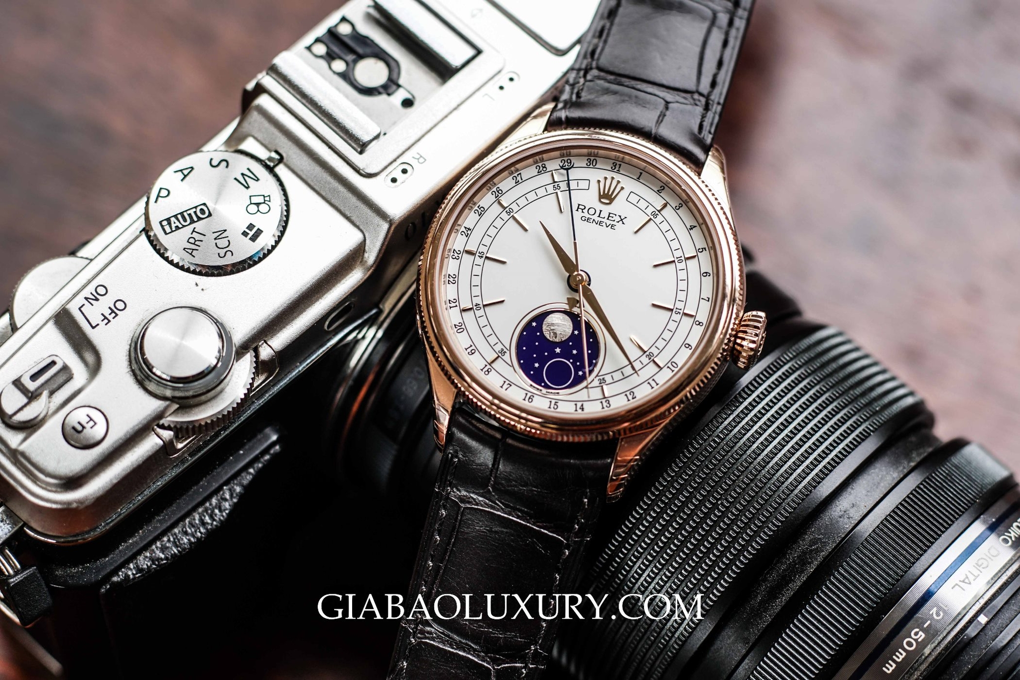 Đồng Hồ Rolex Cellini Moonphase 50535 Chính Hãng