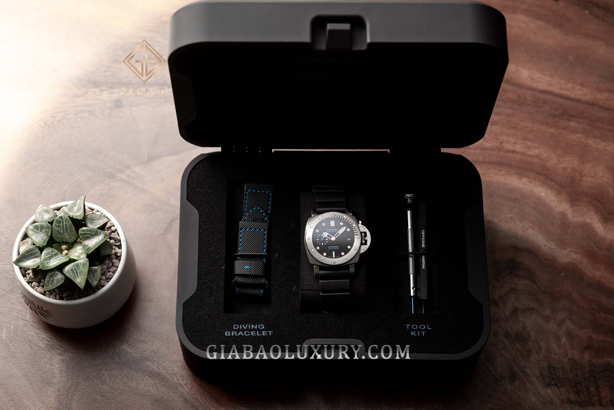 Đồng Hồ Panerai Submersible PAM00973