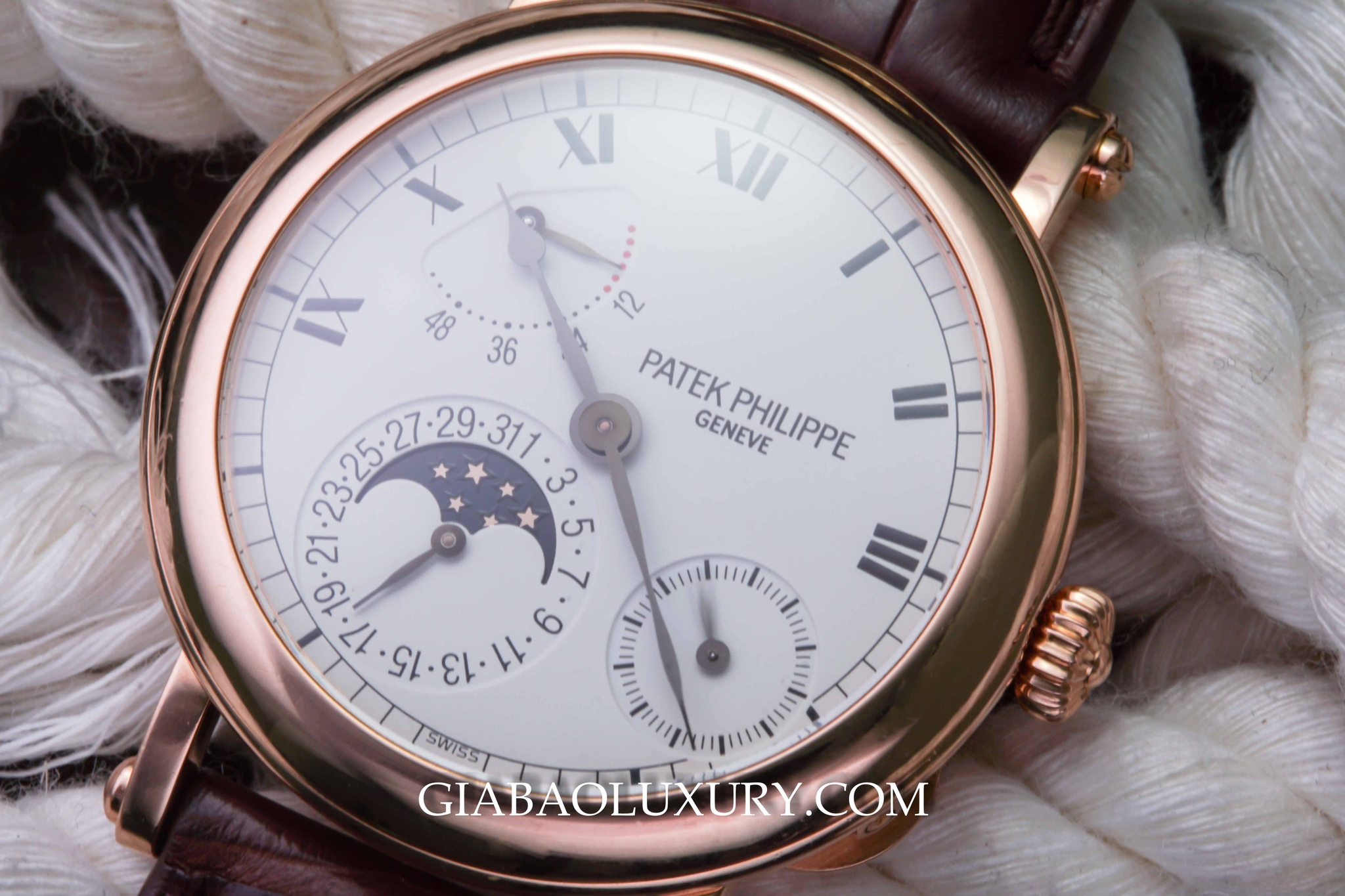 Đồng Hồ Patek Philippe 5054R Moonphase Calendar