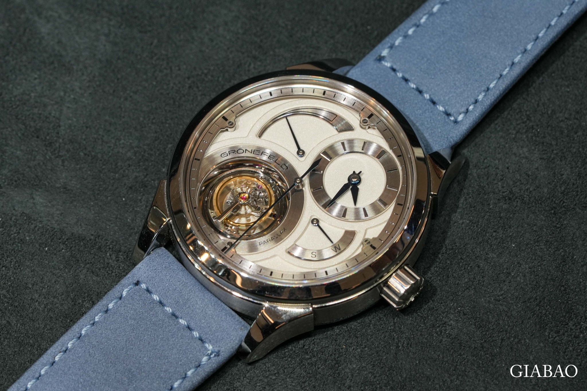 Đồng hồ Parallax Tourbillon 