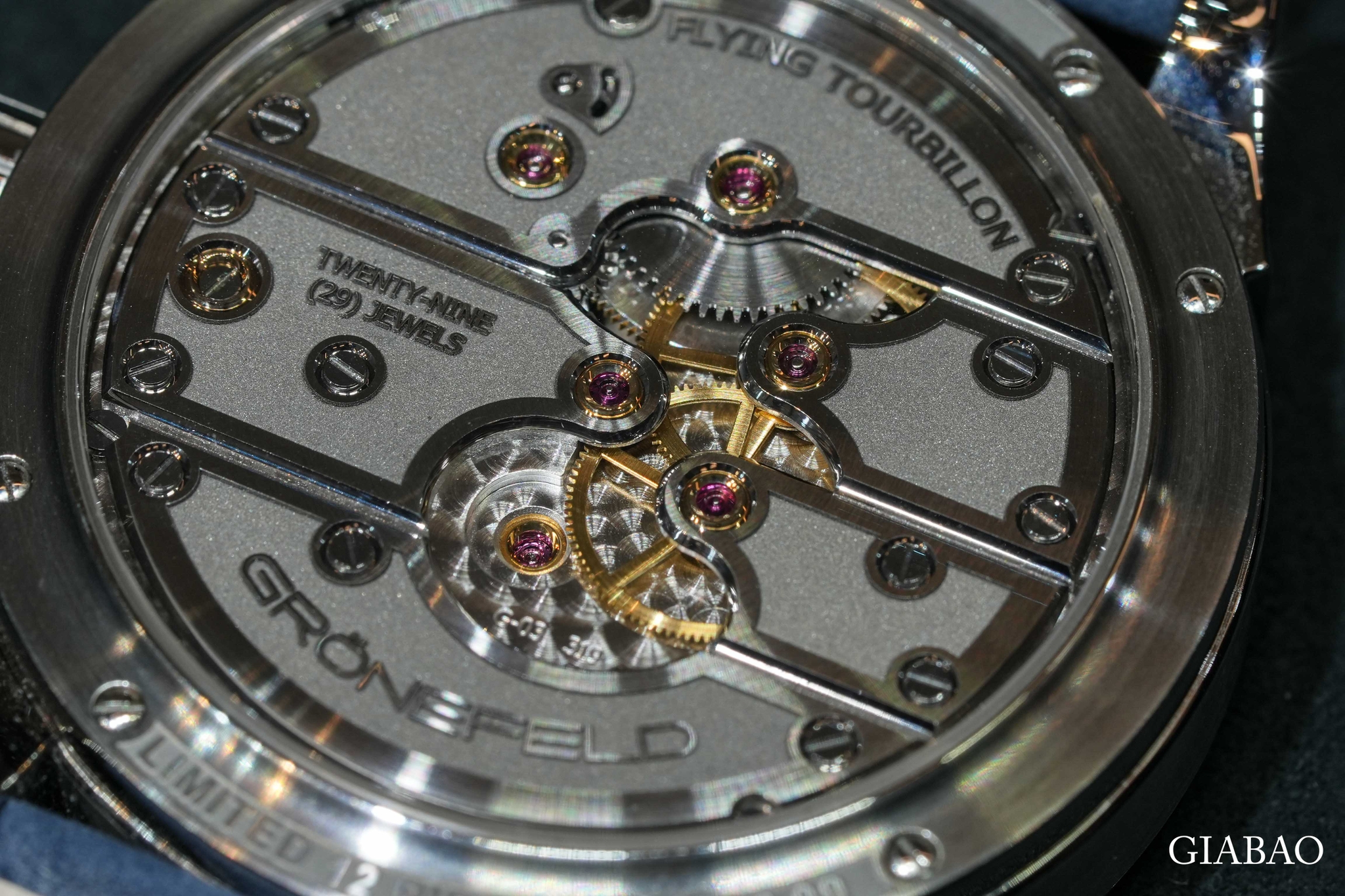 Đồng hồ Parallax Tourbillon 