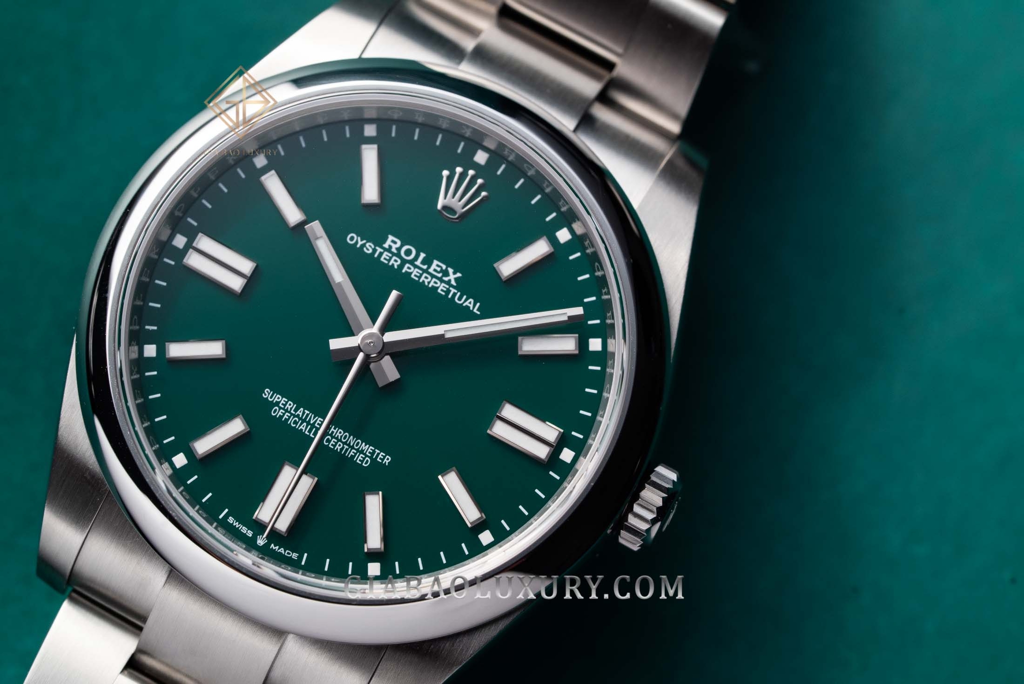 Đồng Hồ Rolex Oyster Perpetual 41 124300 Mặt Số Xanh