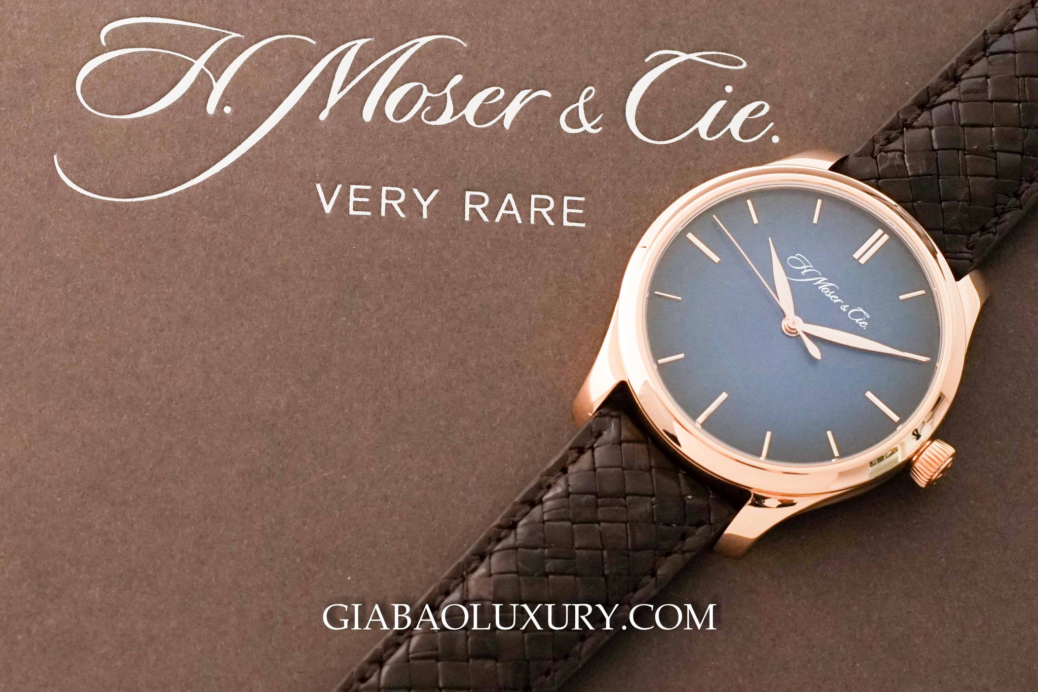 Đồng Hồ H. Moser Endeavour Centre Seconds Automatic