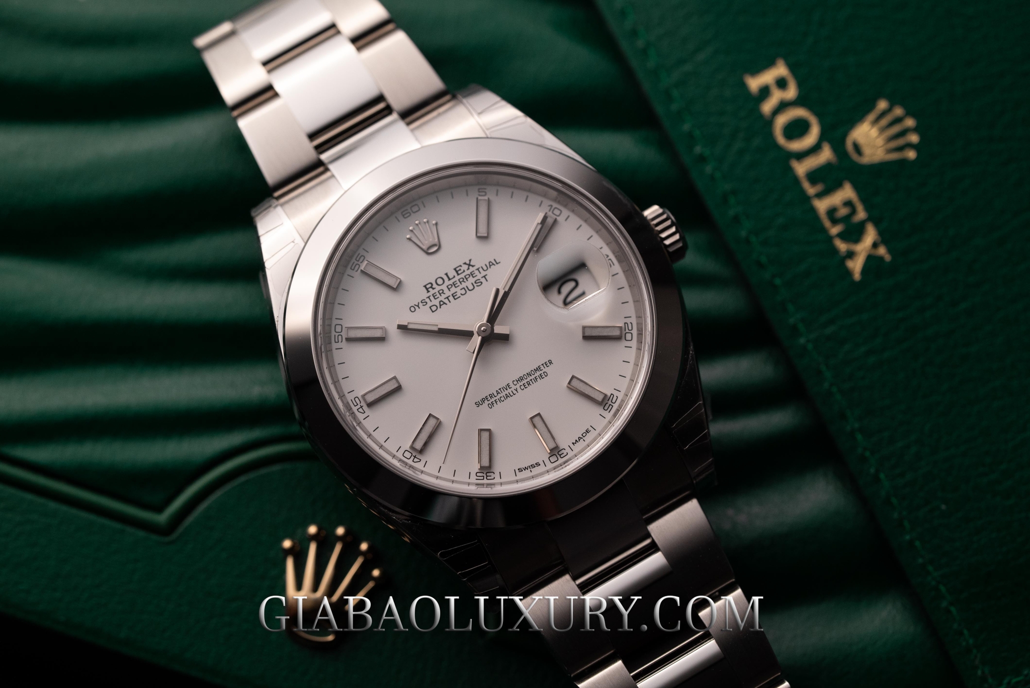 Đồng Hồ Rolex Datejust 41 126300 Mặt Số Trắng Dây Đeo Oyster