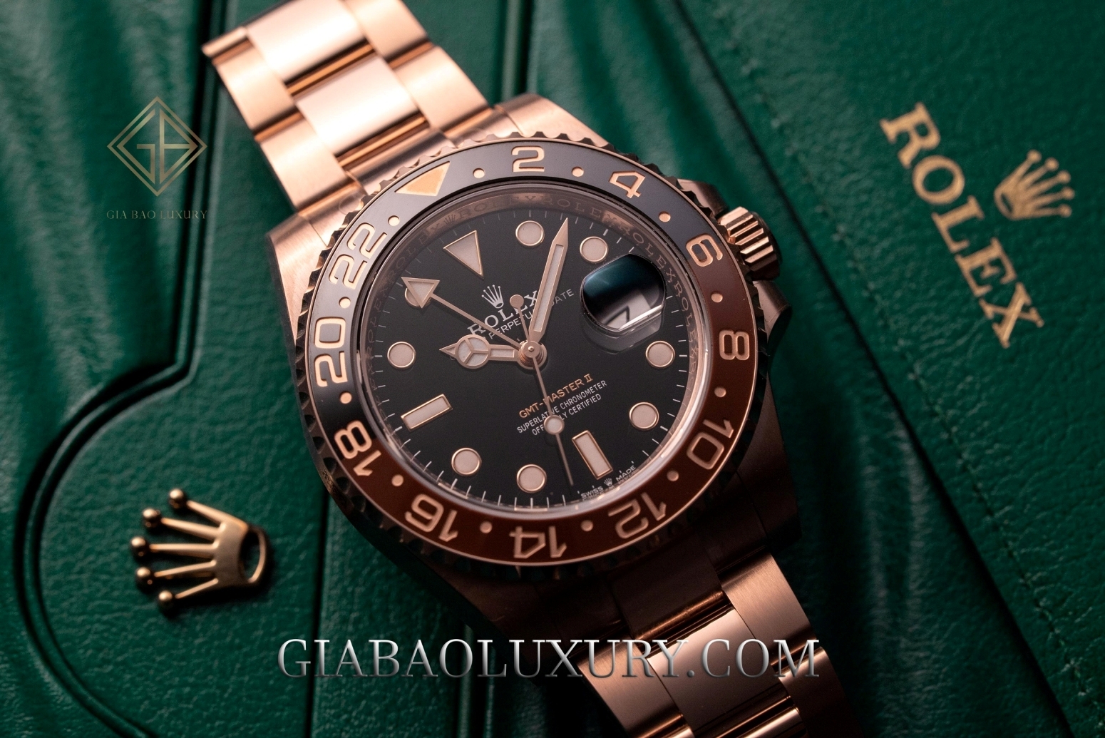 Đồng Hồ Rolex GMT Master II 126715CHNR