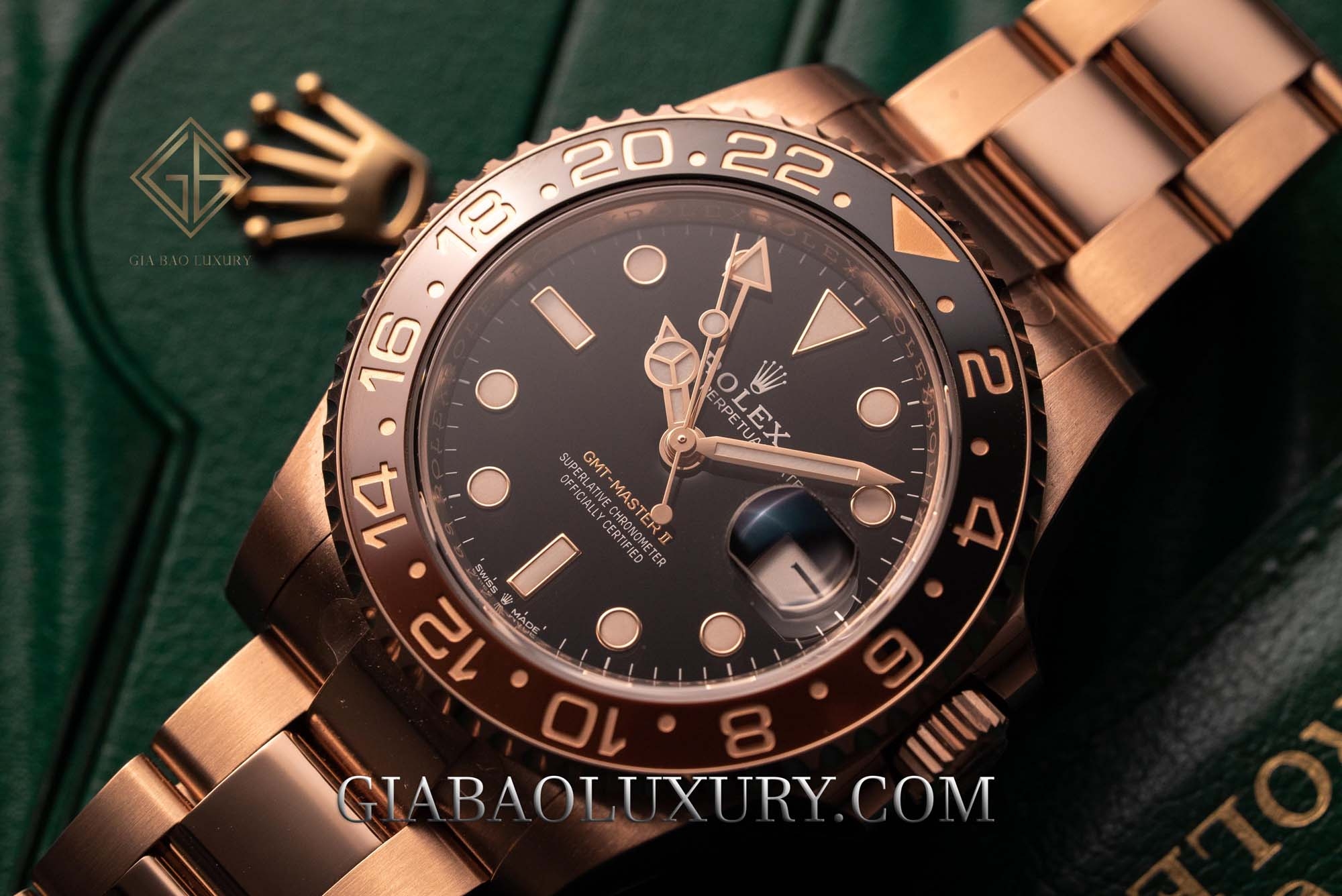 Đồng Hồ Rolex GMT-Master II 126715CHNR
