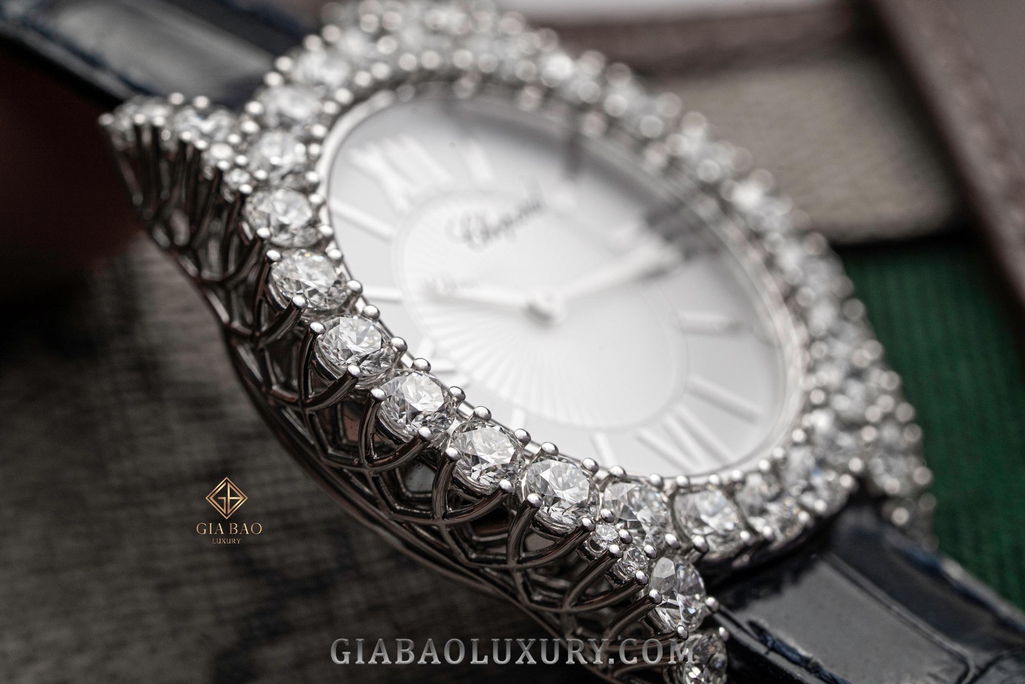 Đồng Hồ Chopard L'Heure Du Diamant Round 139419-1414