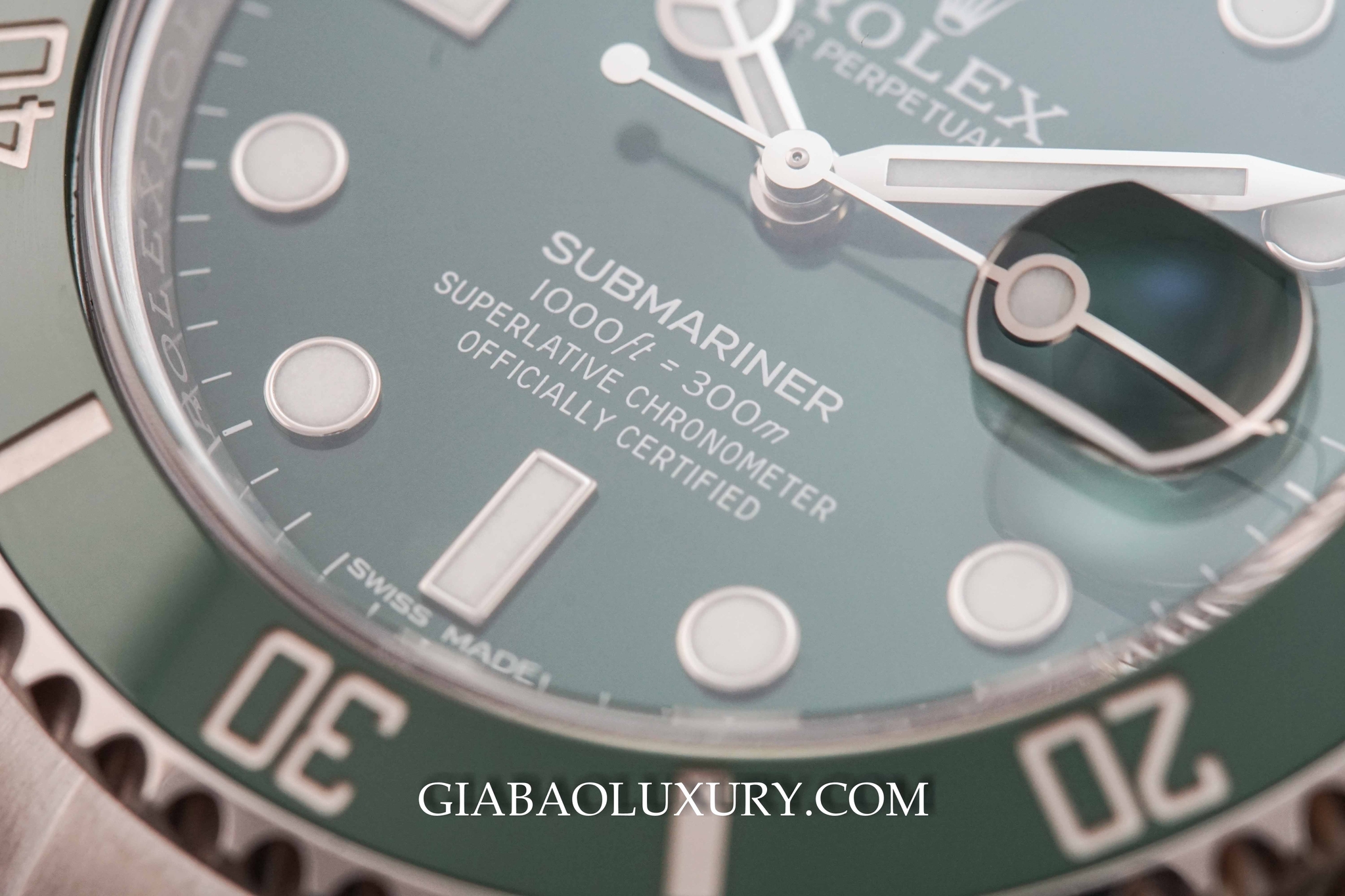 đồng hồ Rolex Submariner Date 116610LV, The Hulk