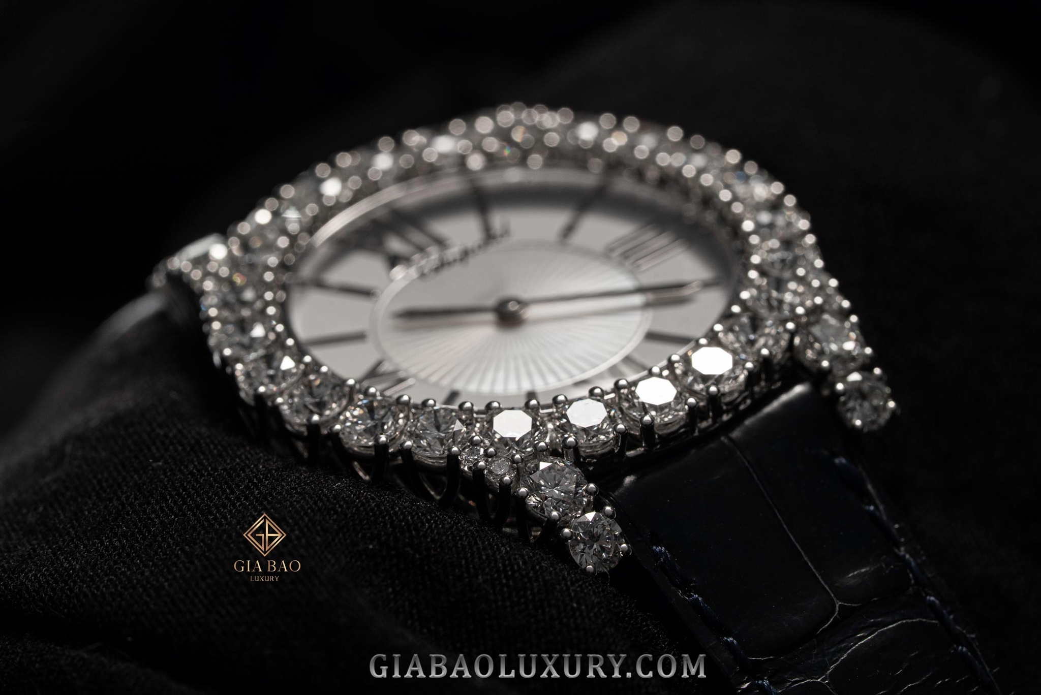 Đồng Hồ Chopard L'Heure Du Diamant Round 139419-1414