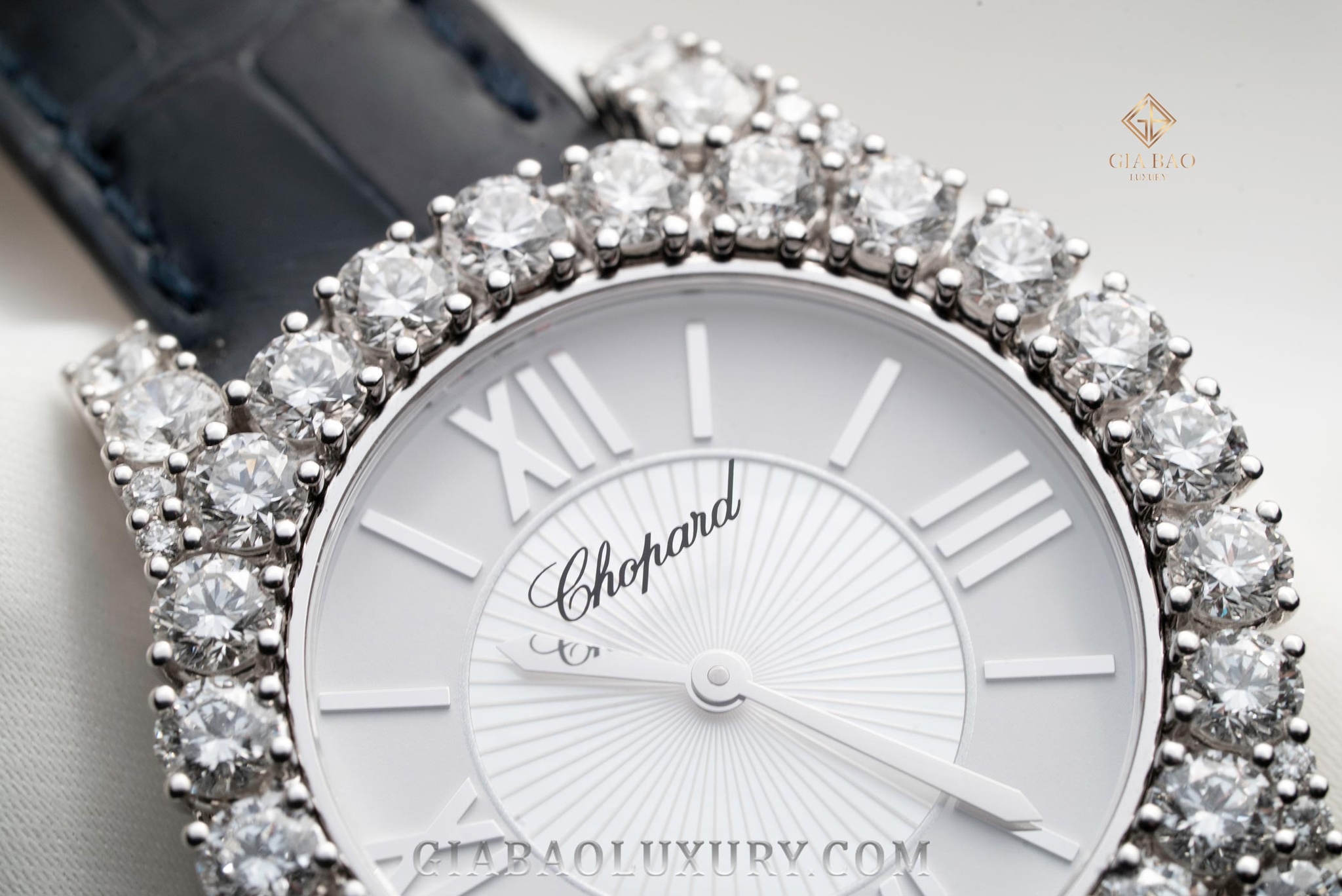 Đồng Hồ Chopard L'Heure Du Diamant Round 139419-1414