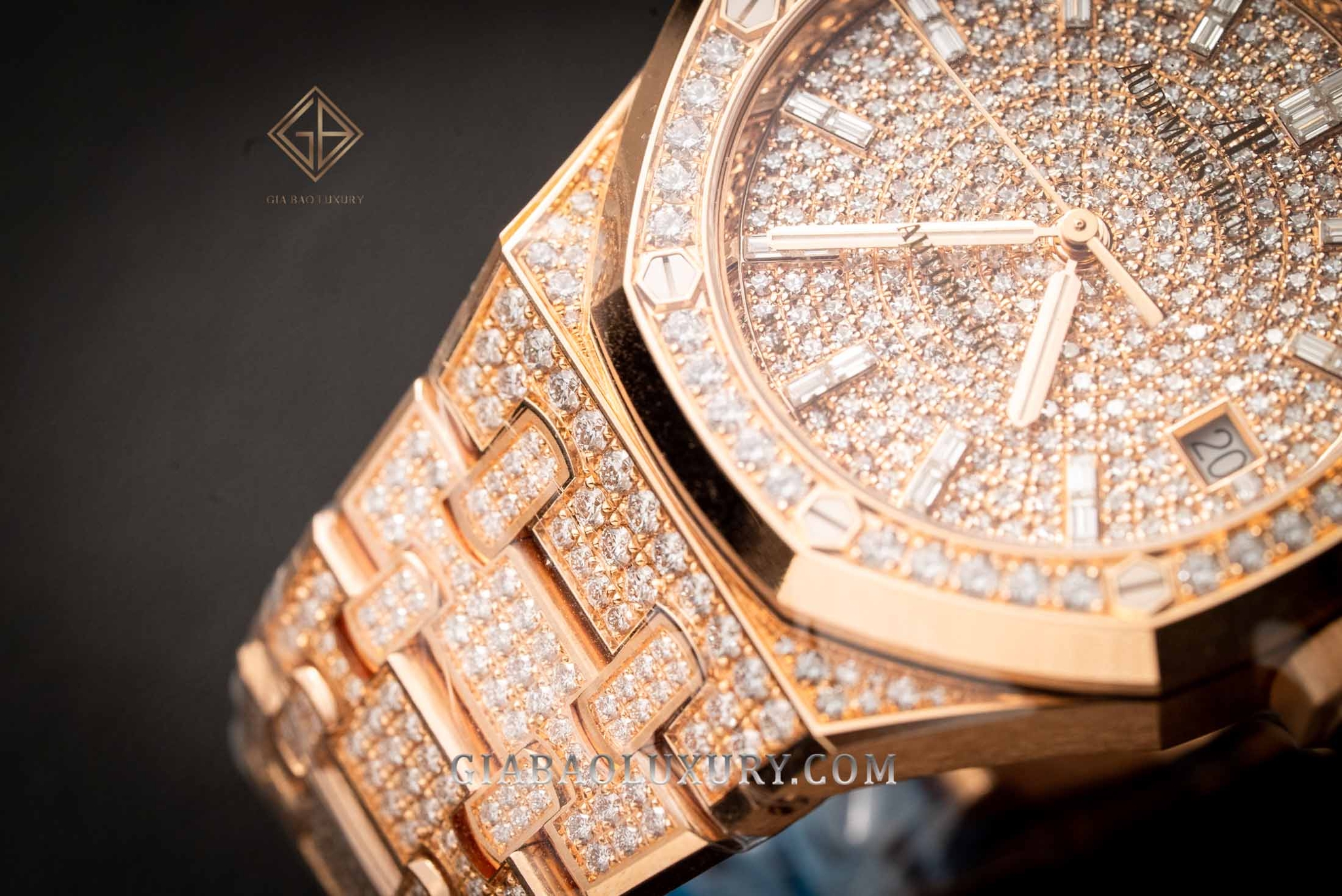 Audemars Piguet Royal Oak Selfwinding Diamonds 15452OR.ZZ.1258OR.02 - Nữ hoàng của ngành chế tác 