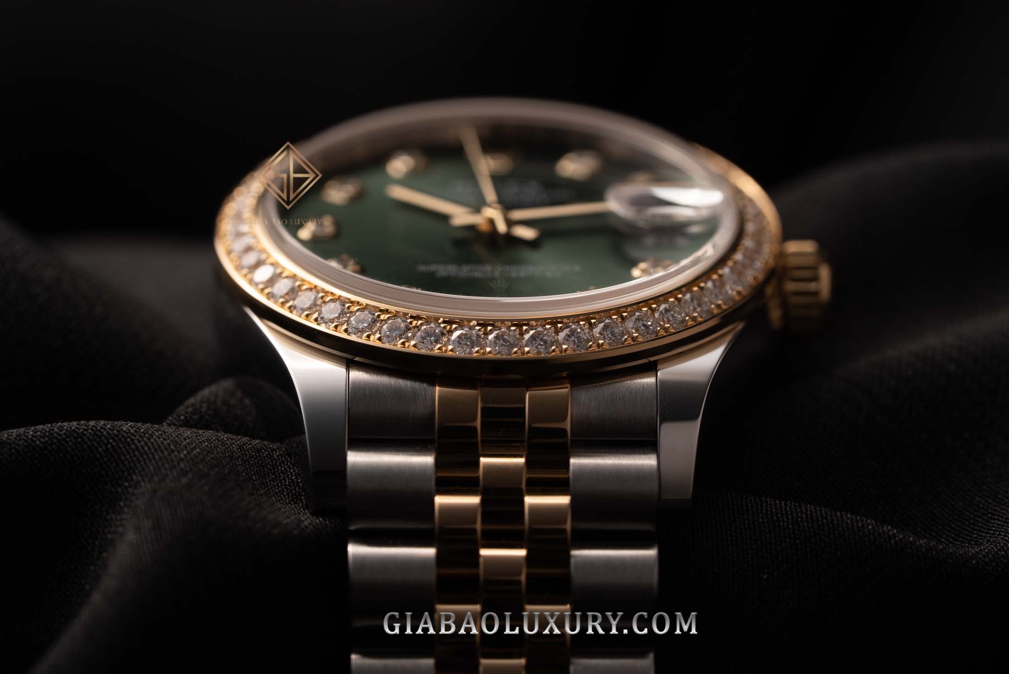 Đồng Hồ Rolex Datejust 31 278383RBR Mặt Số Xanh Oliu Nạm Kim Cương