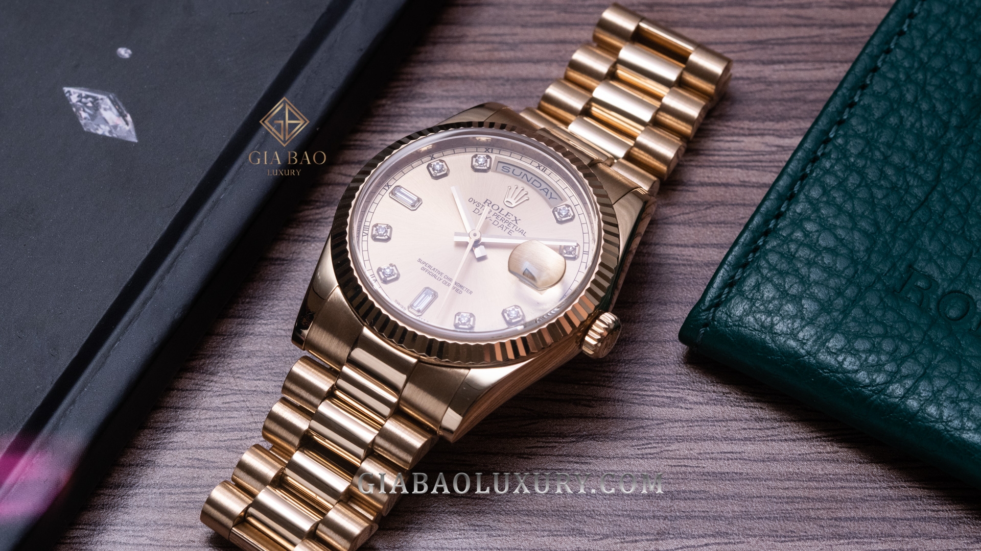 Đồng Hồ Rolex Day Date 36 118238 Mặt Số Champagne Nạm Kim Cương