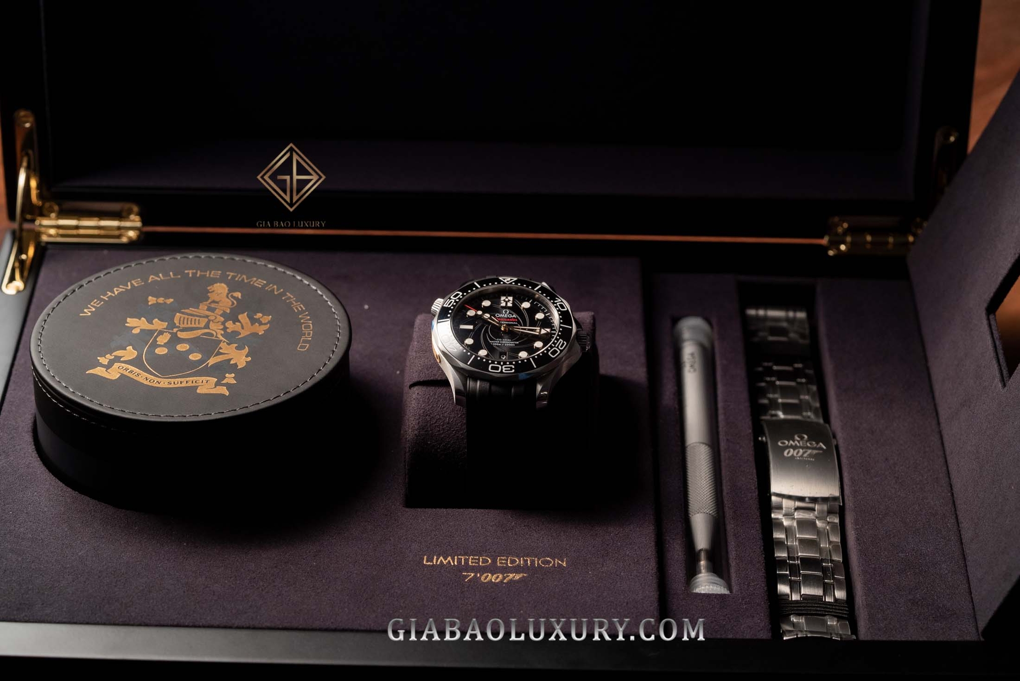 Đồng Hồ Omega James Bond 007 Limited Edition 210.22.42.20.01.004