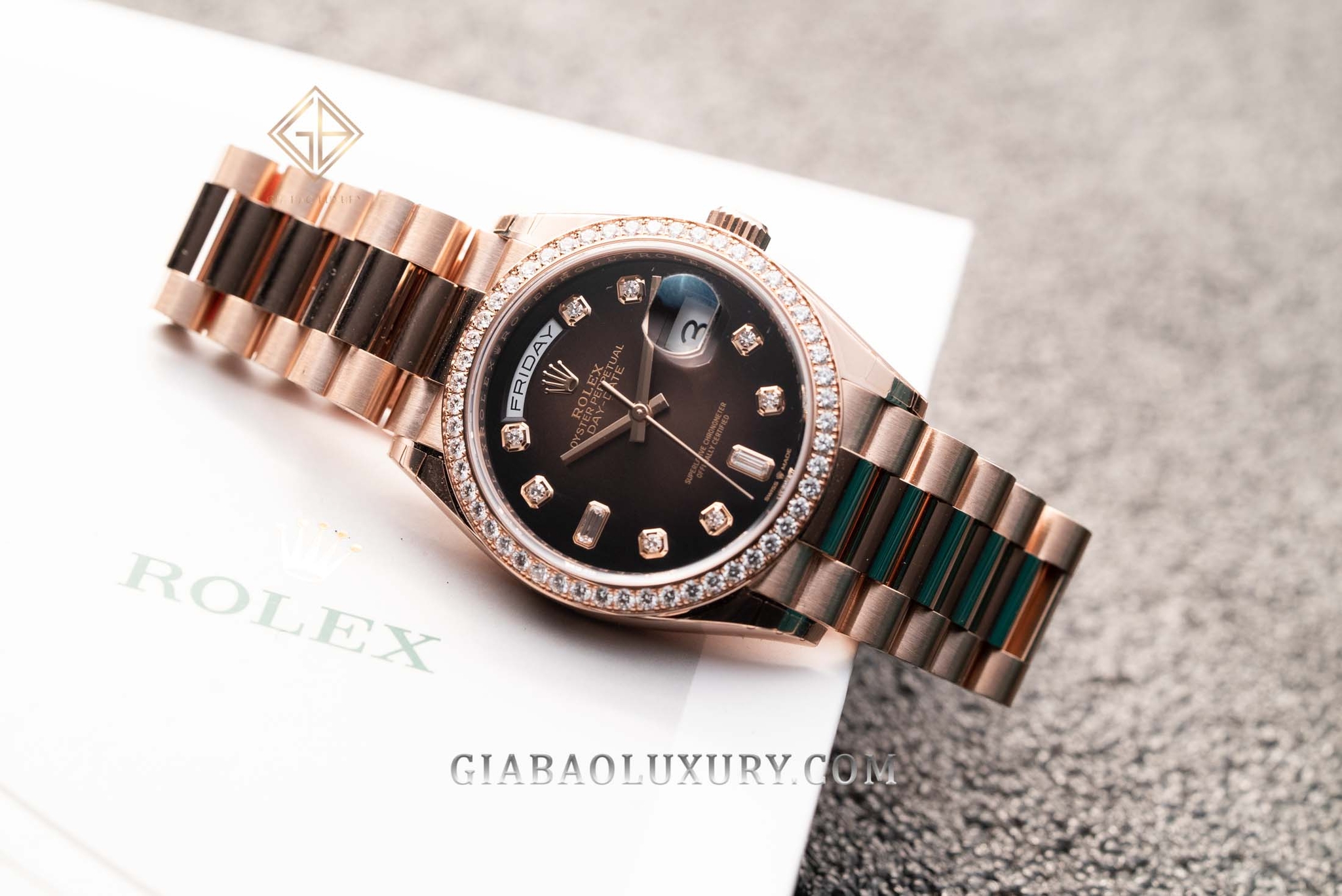 Đồng Hồ Rolex Day-Date 36 128345RBR Mặt Số Ombré Nâu
