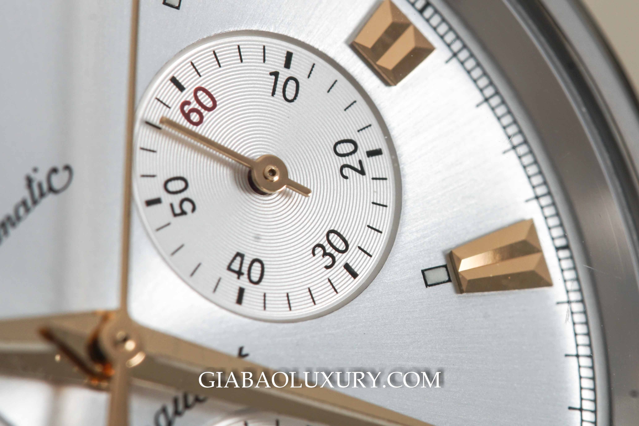 Đồng Hồ Longines Conquest Heritage L1.641.4.75.2